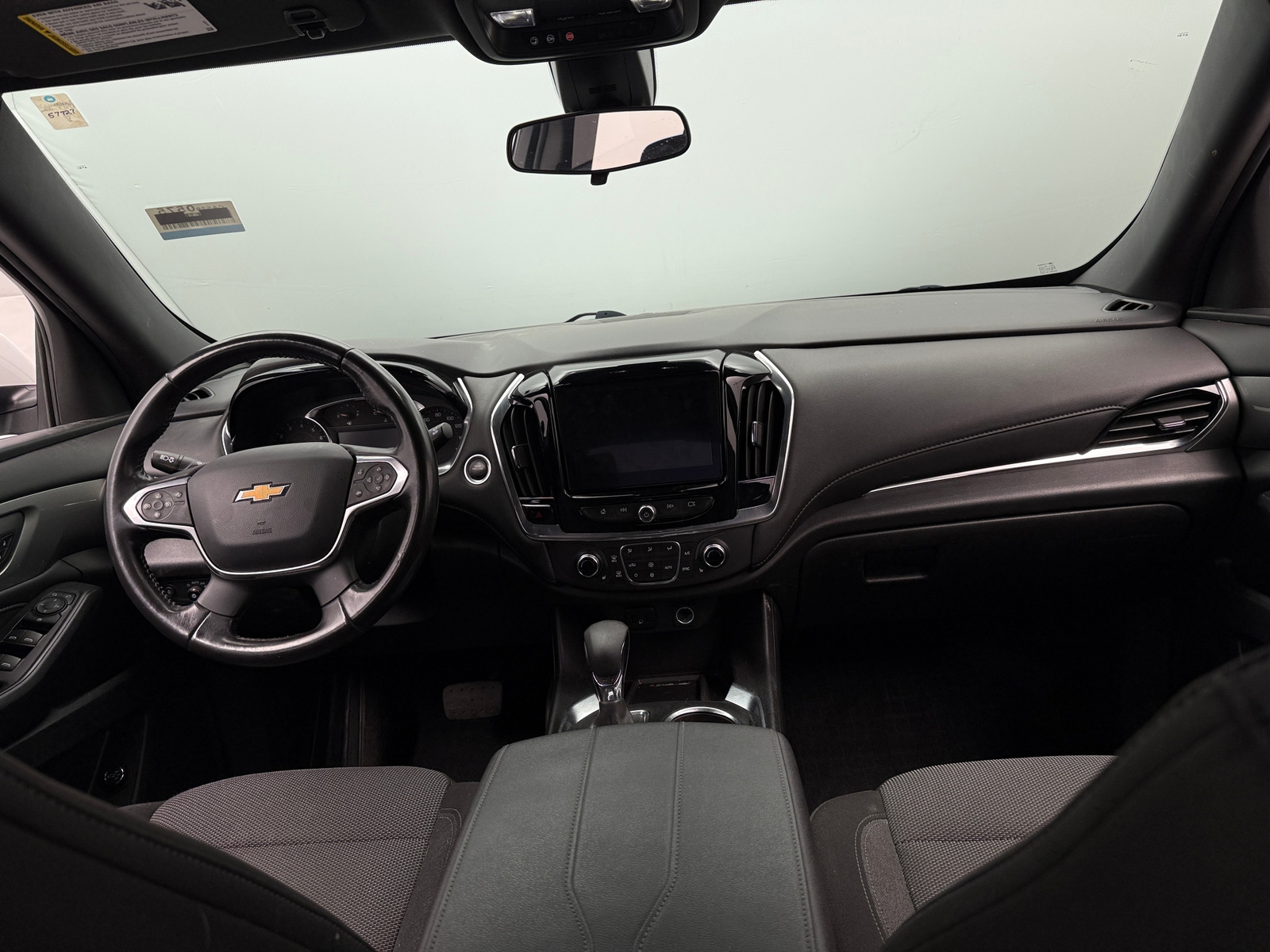 Thumbnail: 2022 Chevrolet Traverse - 3