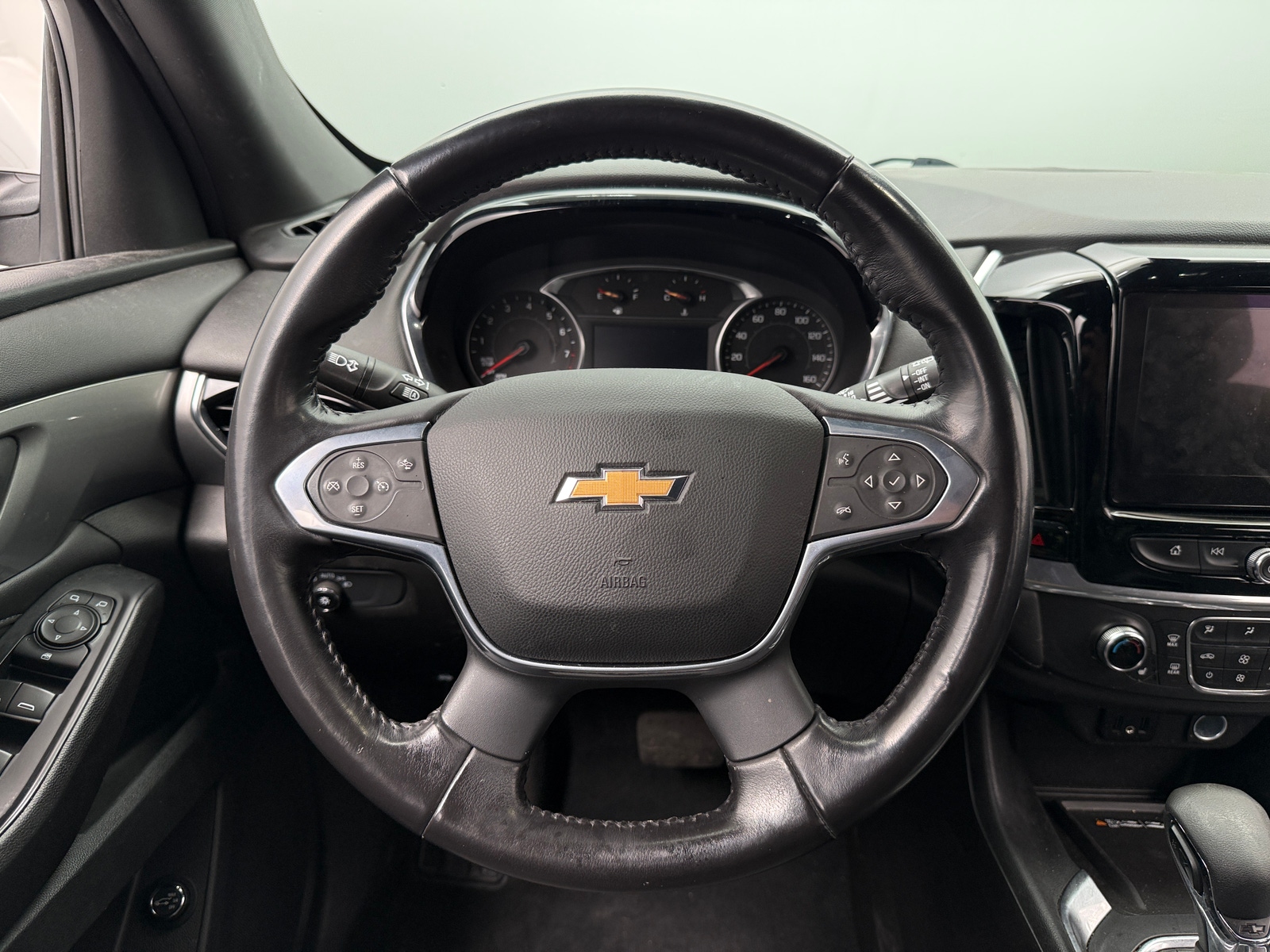 Thumbnail: 2022 Chevrolet Traverse - 5