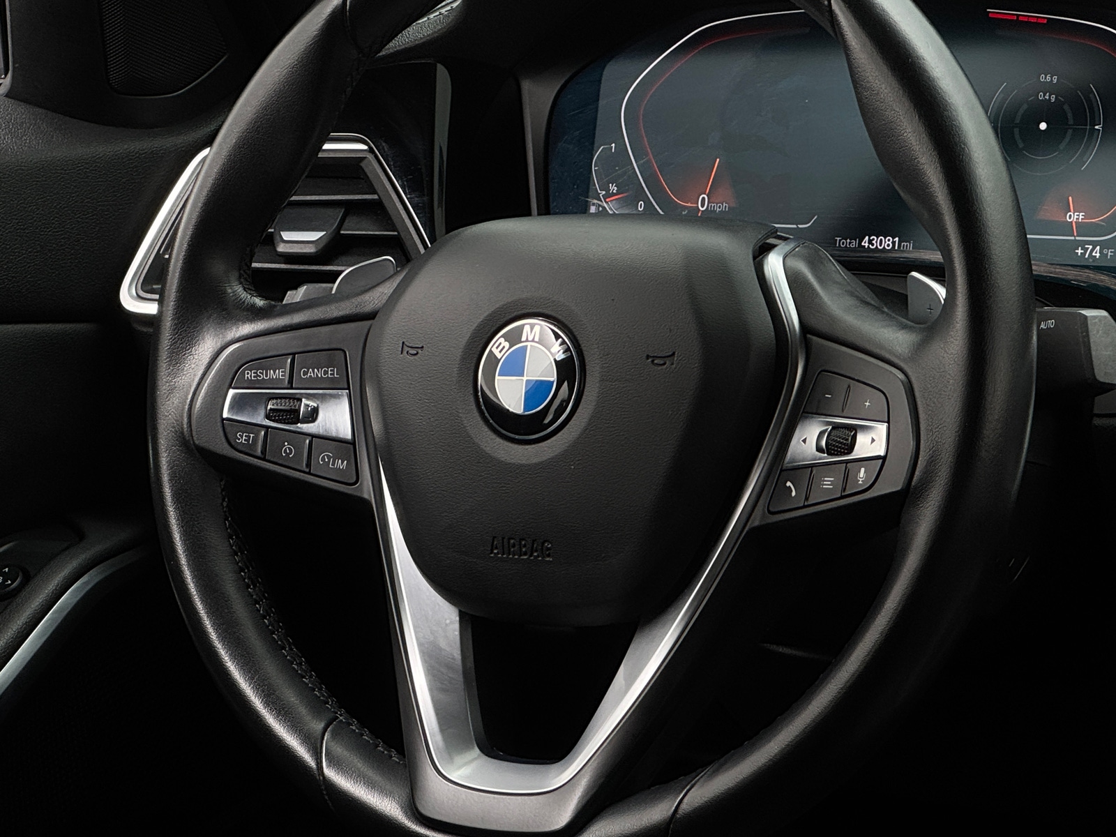Thumbnail: 2019 BMW 3 Series - 4