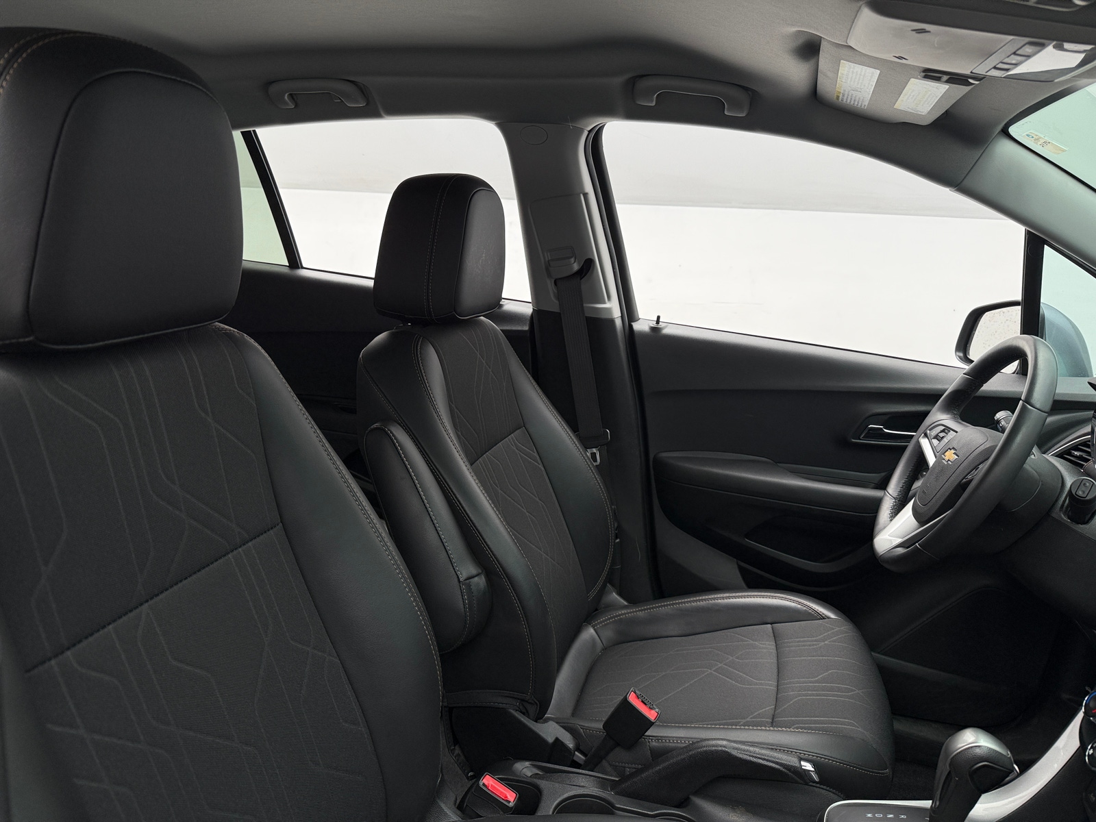 Thumbnail: 2020 Chevrolet Trax - 2