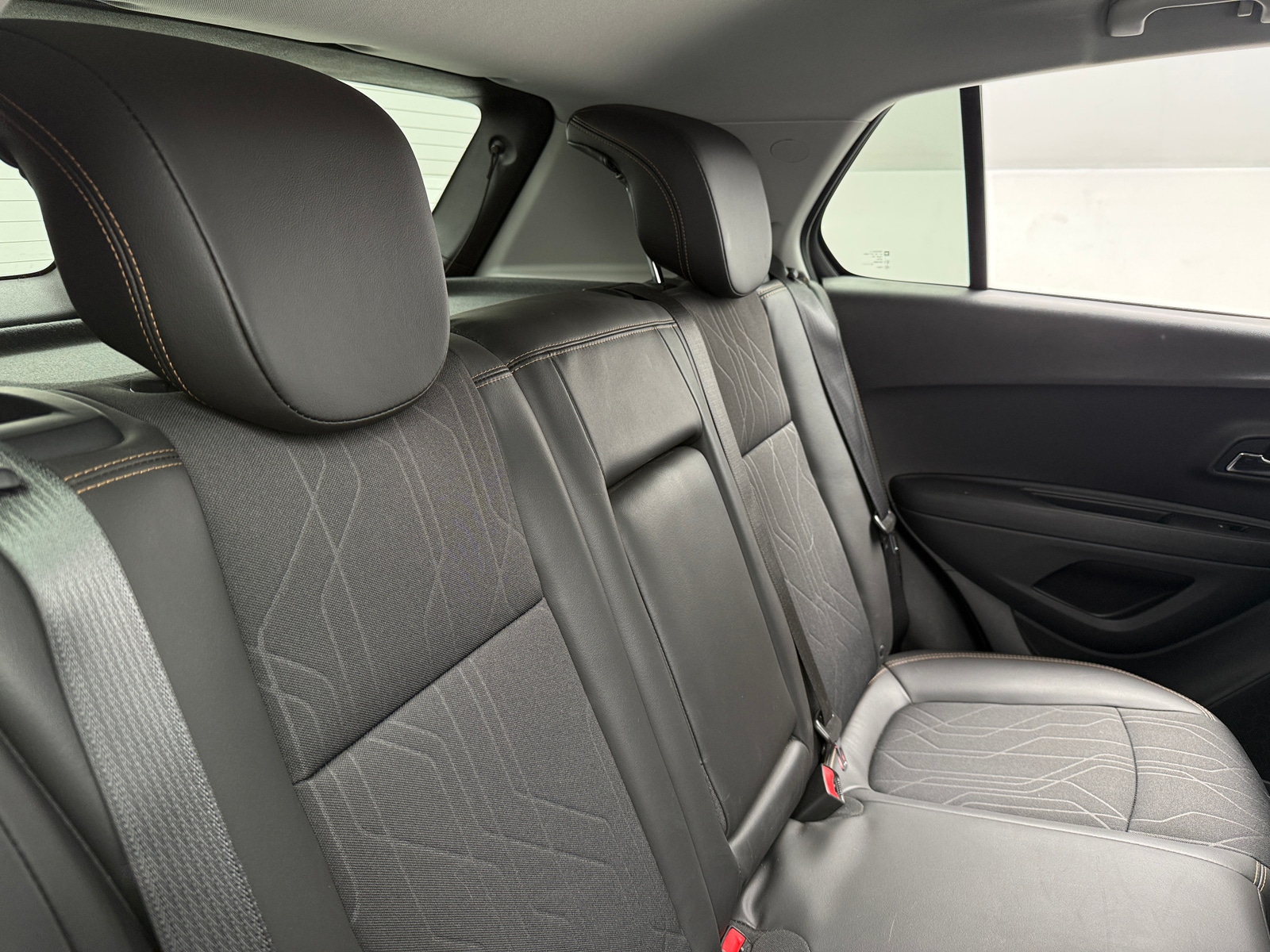 Thumbnail: 2020 Chevrolet Trax - 6