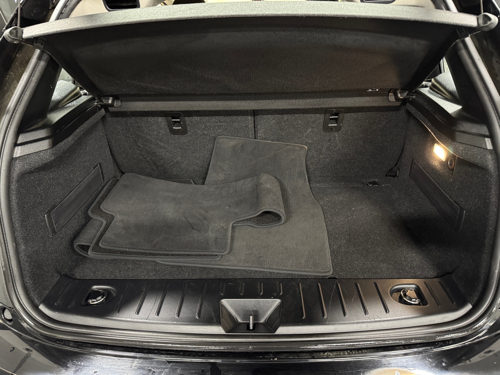 Thumbnail: 2019 BMW i3 - 7