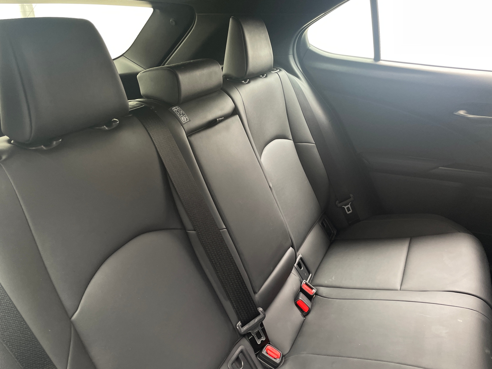 Thumbnail: 2024 Lexus UX - 5