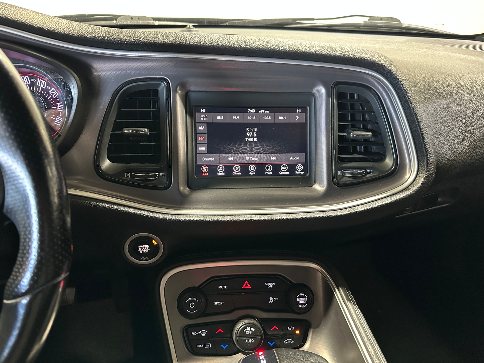 Thumbnail: 2020 Dodge Challenger - 4