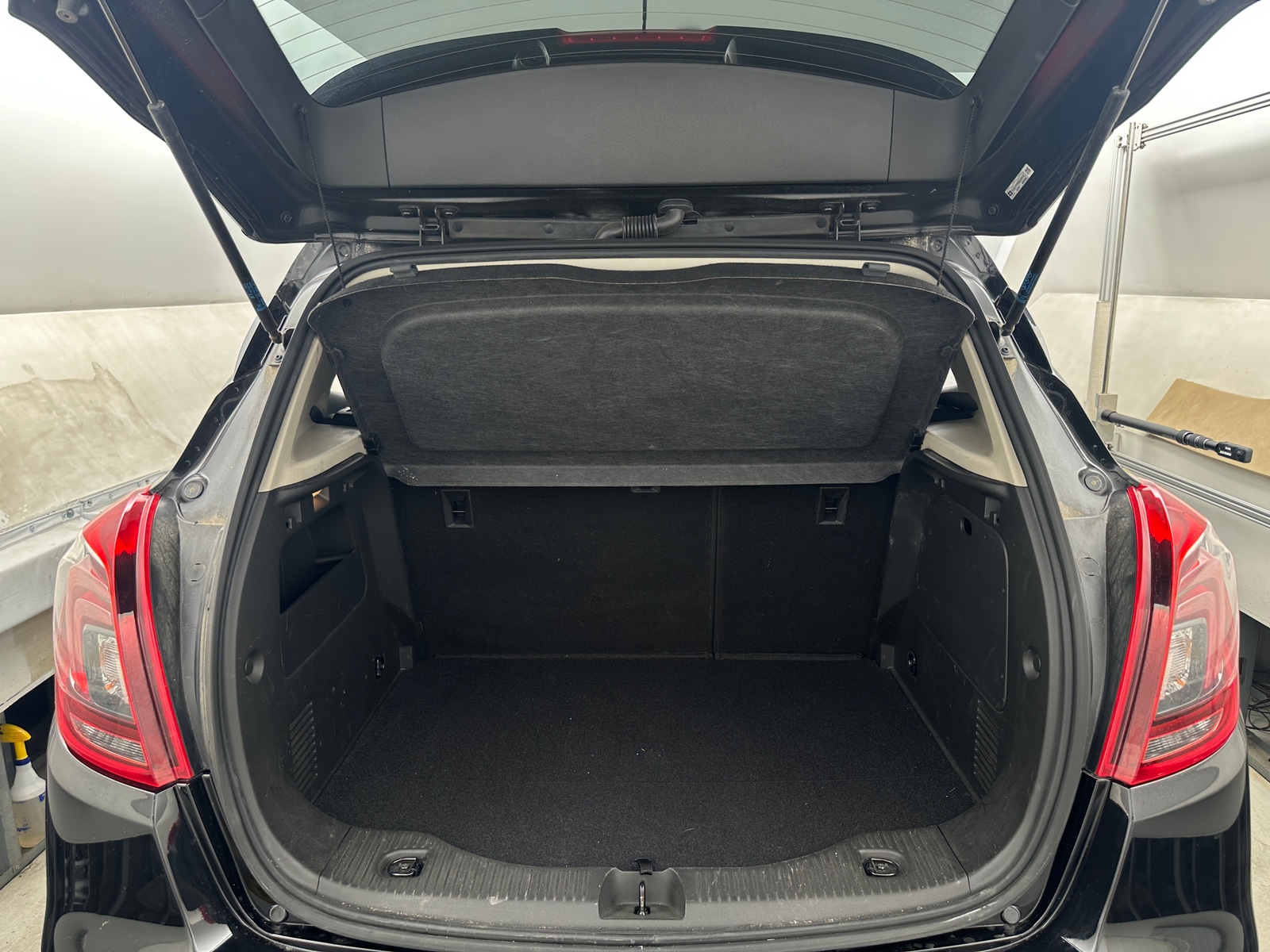 Thumbnail: 2019 Buick Encore - 6