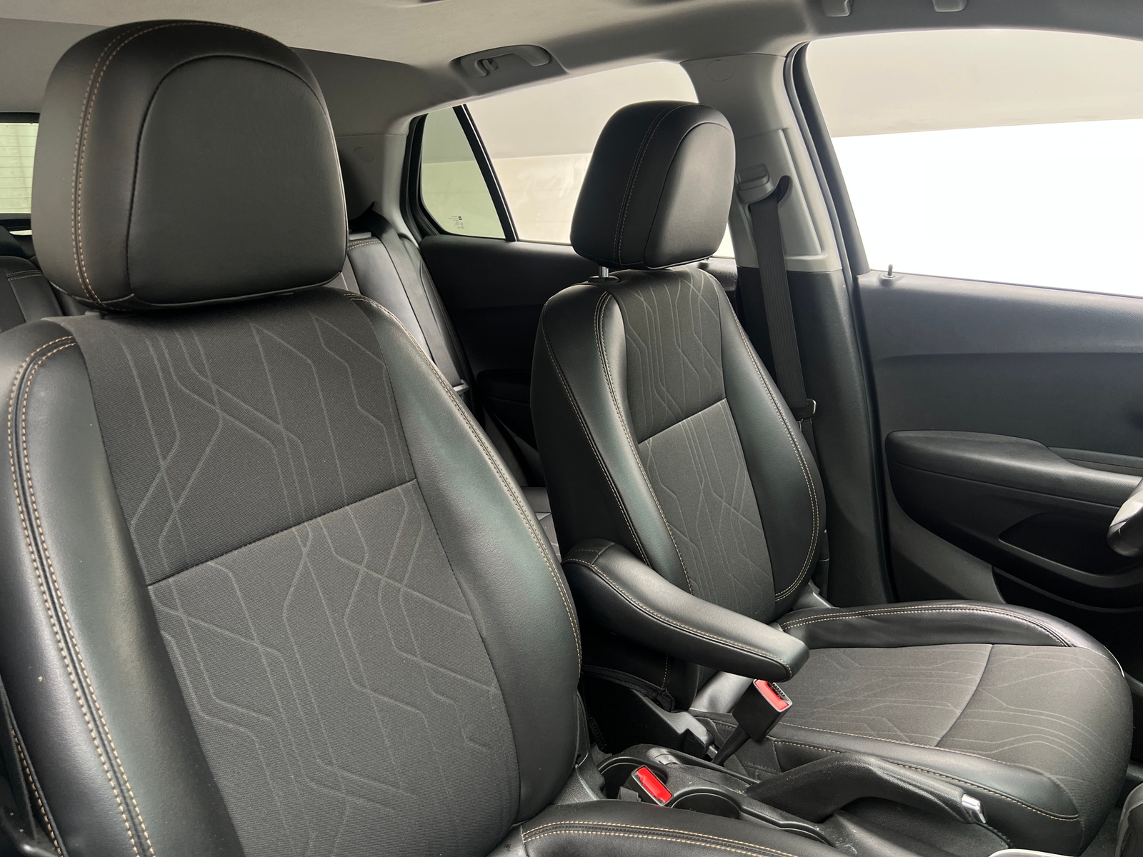 Thumbnail: 2019 Chevrolet Trax - 2
