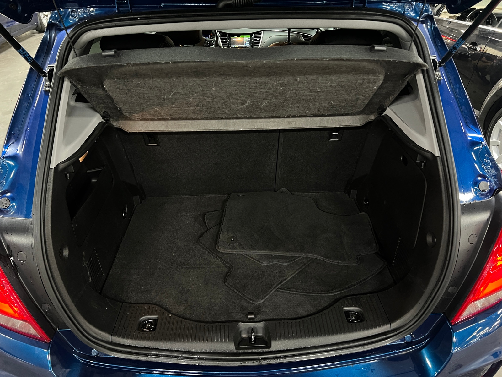 Thumbnail: 2019 Chevrolet Trax - 7