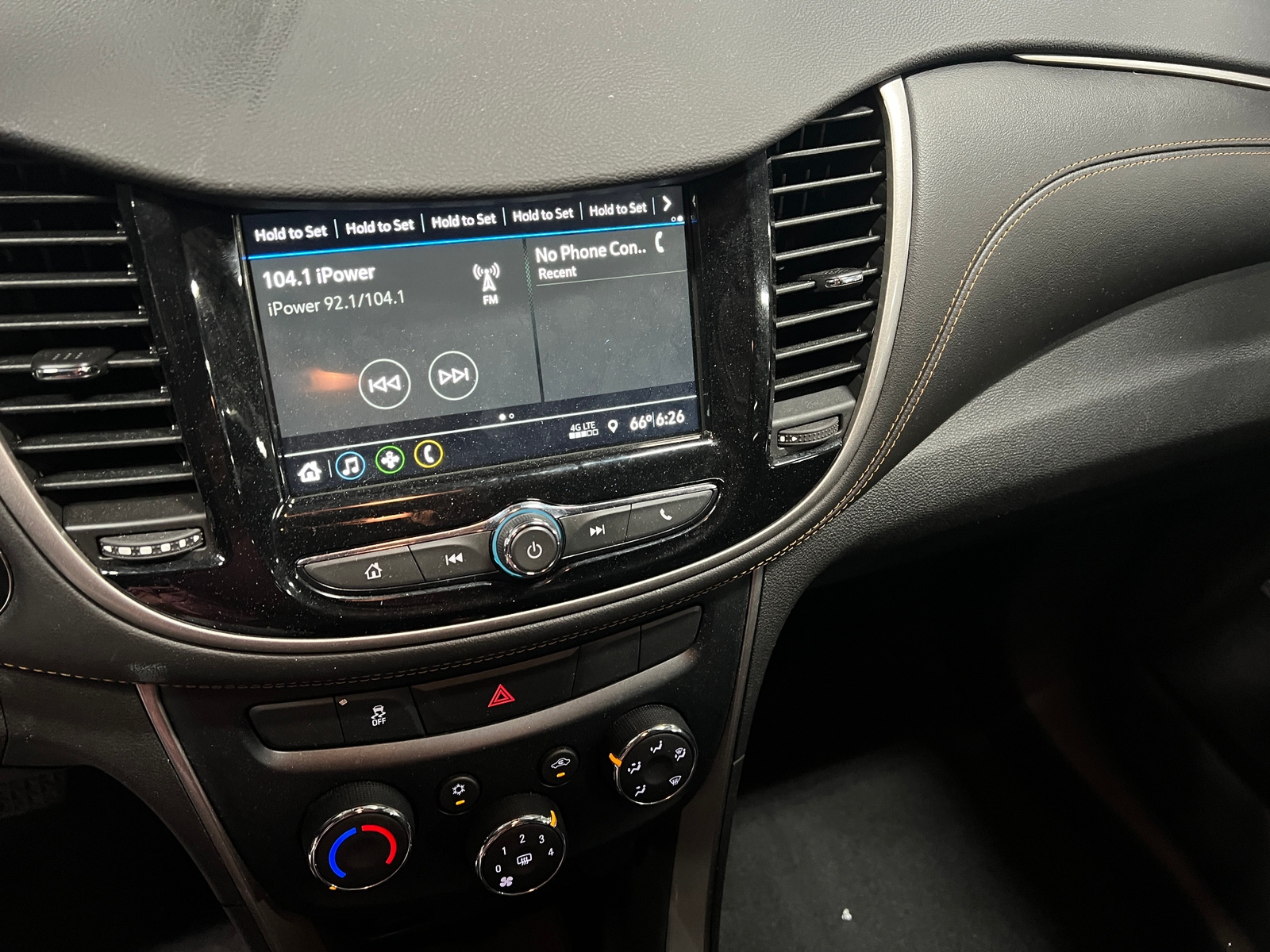 Thumbnail: 2019 Chevrolet Trax - 4