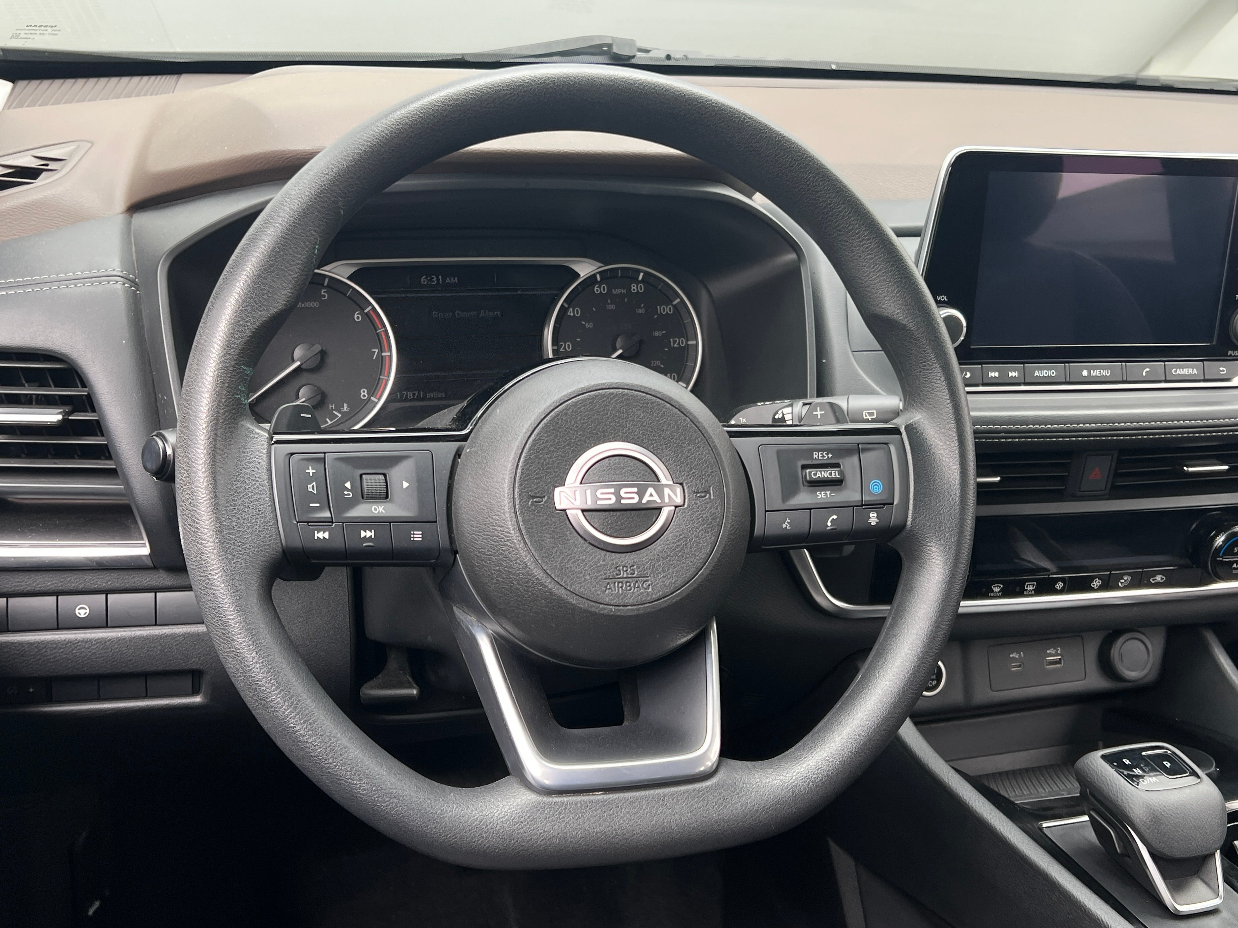 2023 Nissan Rogue SV - Photo 8