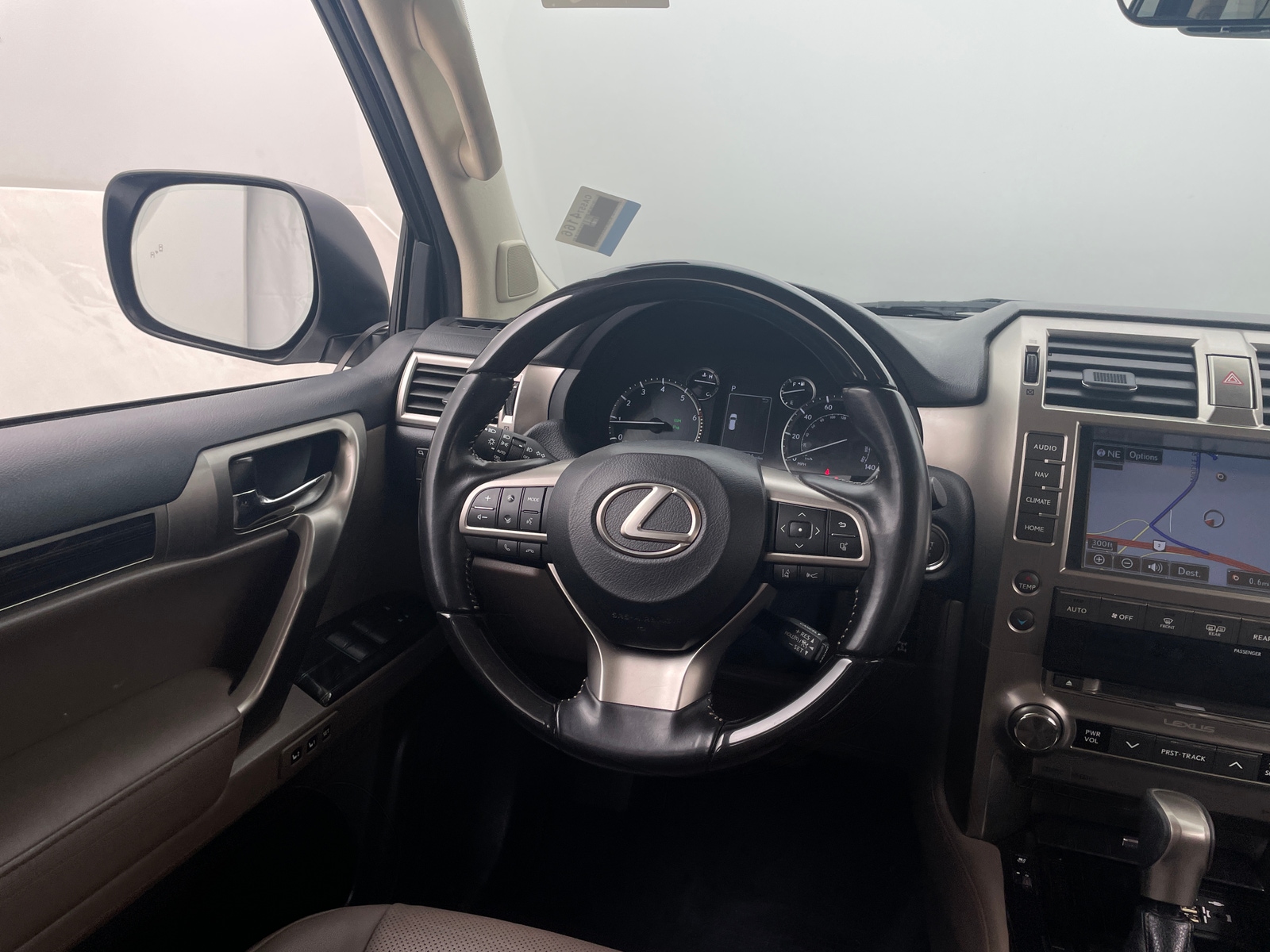 Thumbnail: 2021 Lexus GX - 4