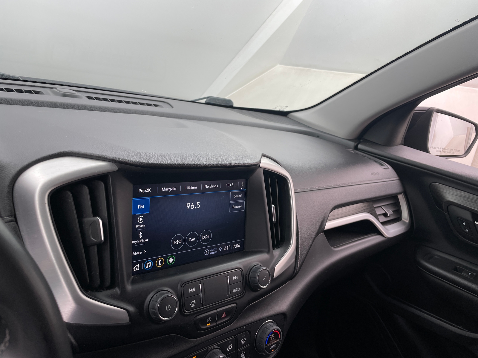 Thumbnail: 2023 GMC Terrain - 3