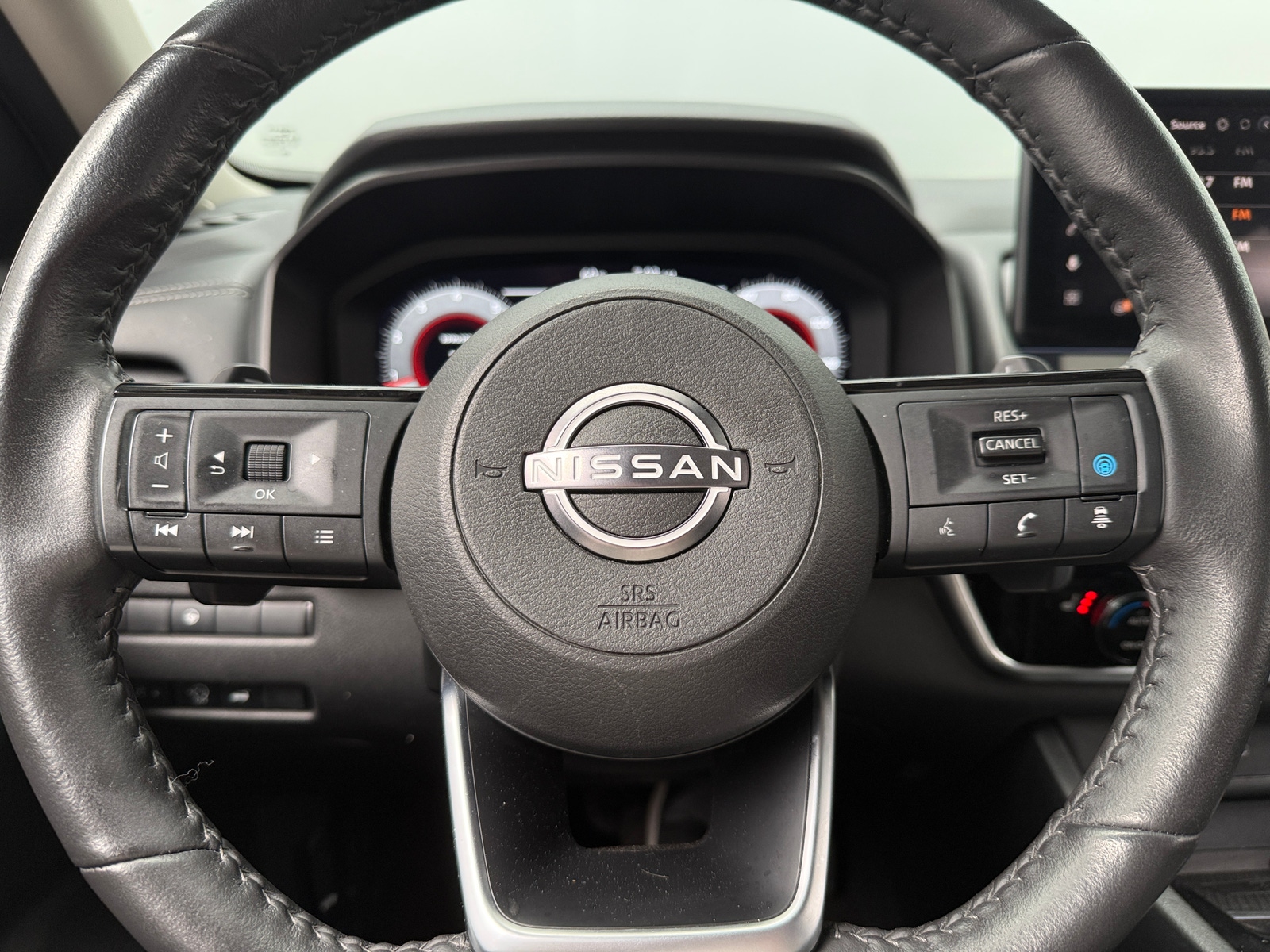 Thumbnail: 2024 Nissan Rogue - 4