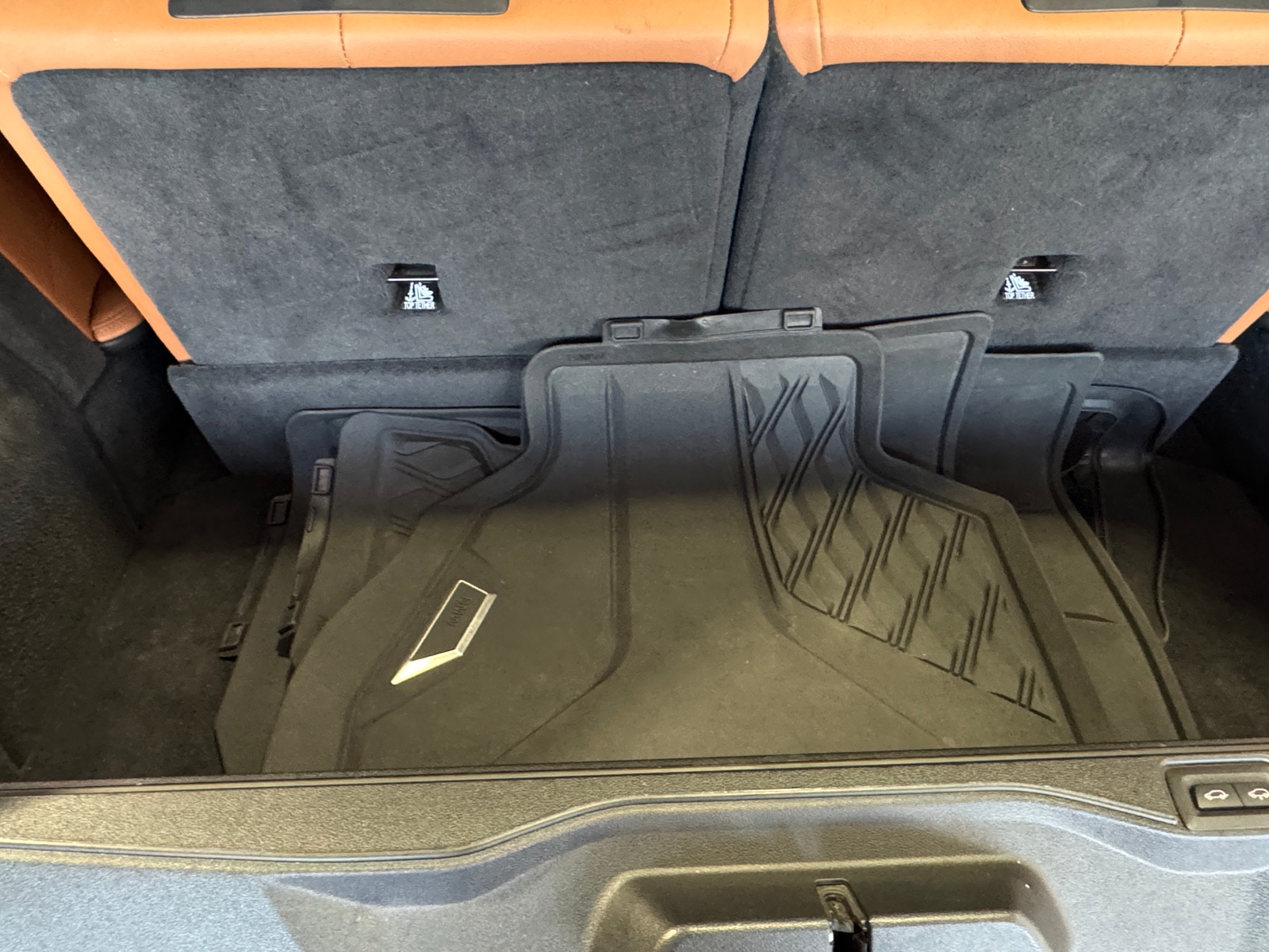 Thumbnail: 2019 BMW X7 - 6
