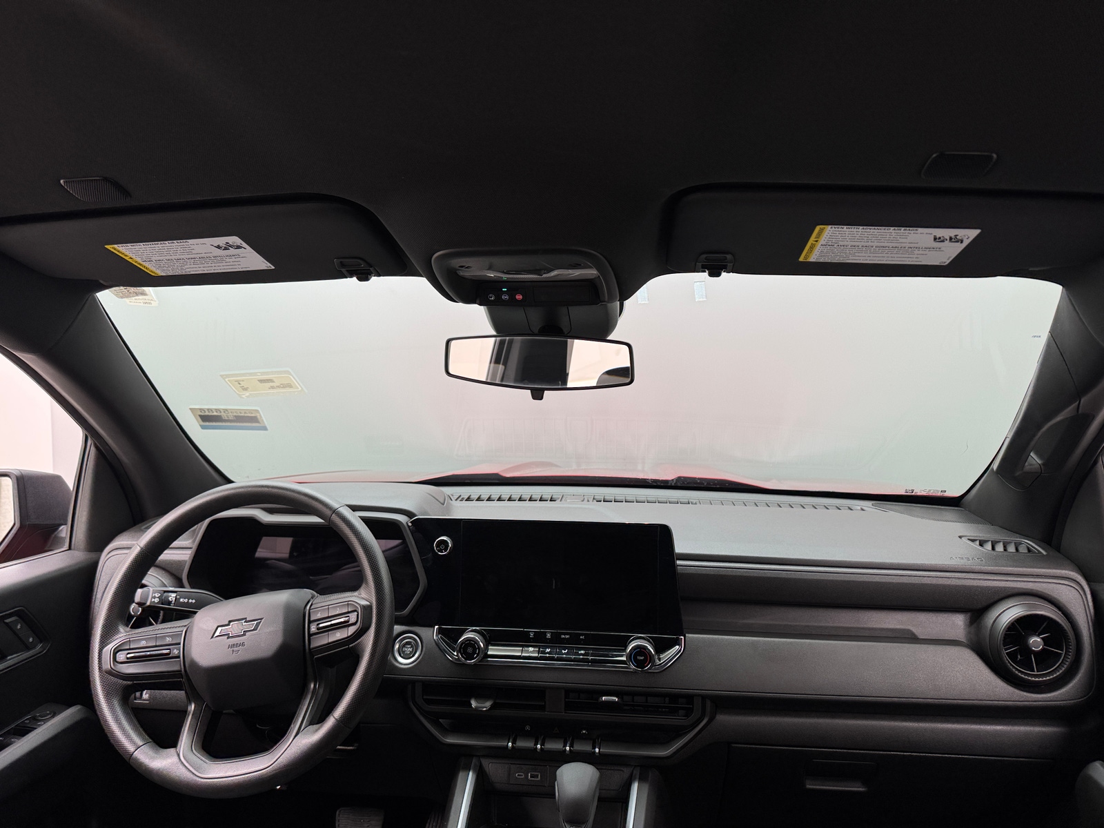 Thumbnail: 2023 Chevrolet Colorado - 3