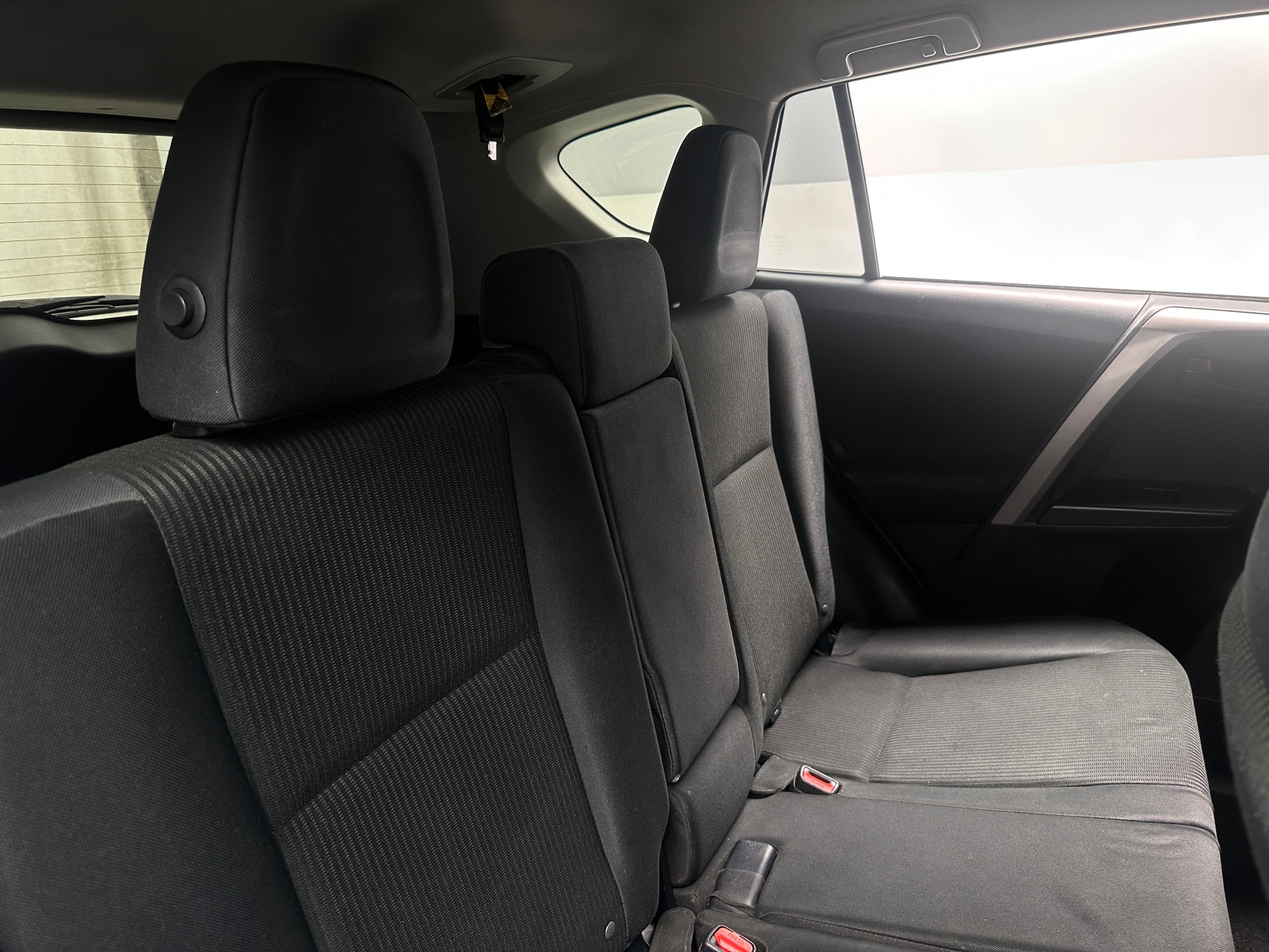 Thumbnail: 2017 Toyota RAV4 - 6