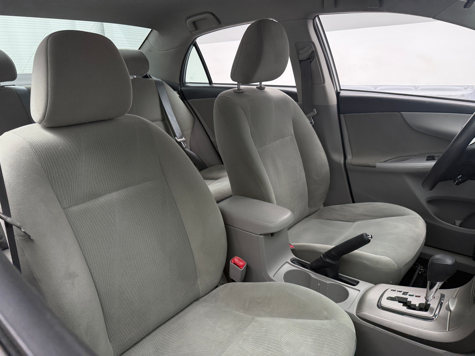 Thumbnail: 2013 Toyota Corolla - 2