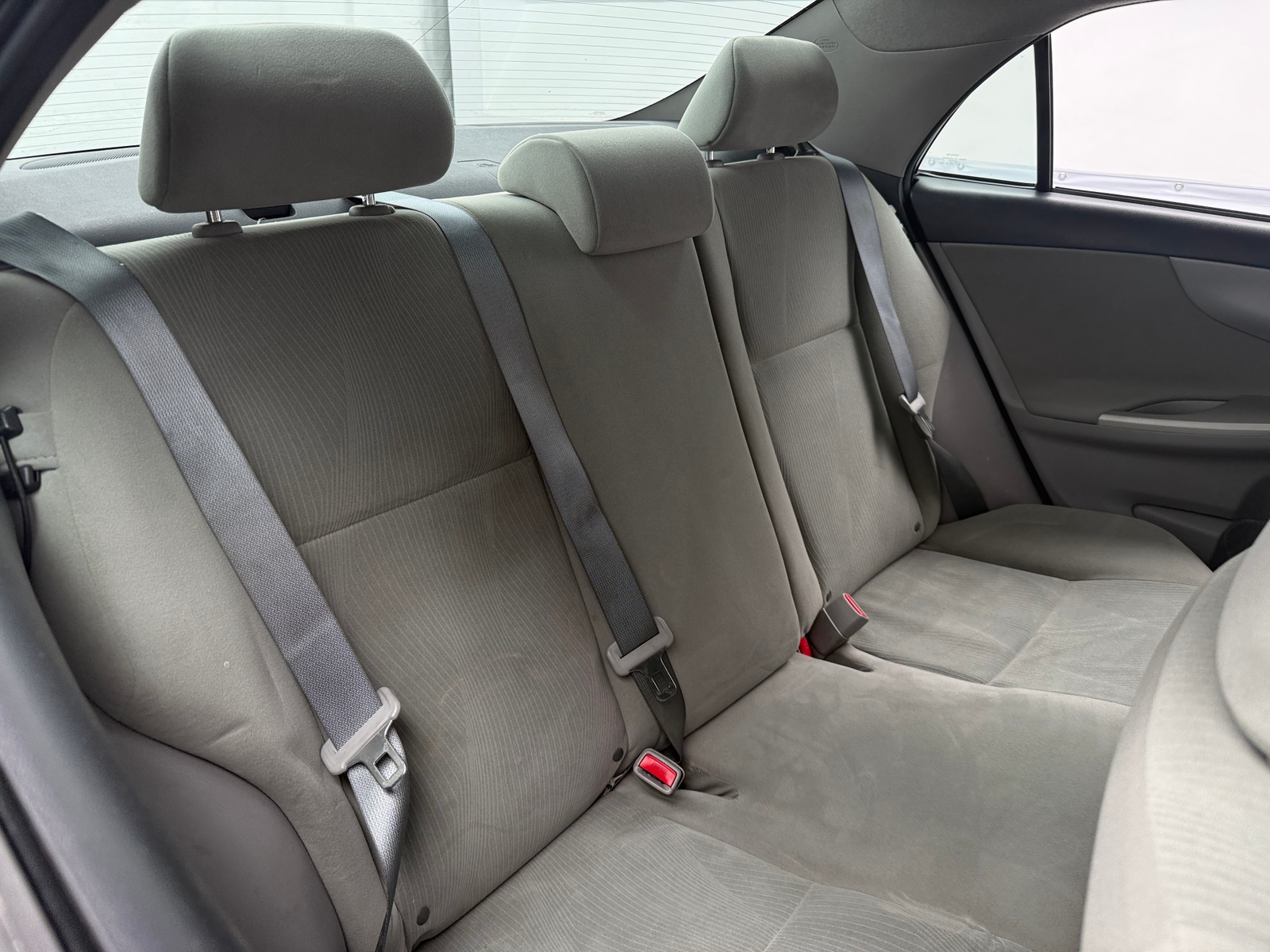 Thumbnail: 2013 Toyota Corolla - 6