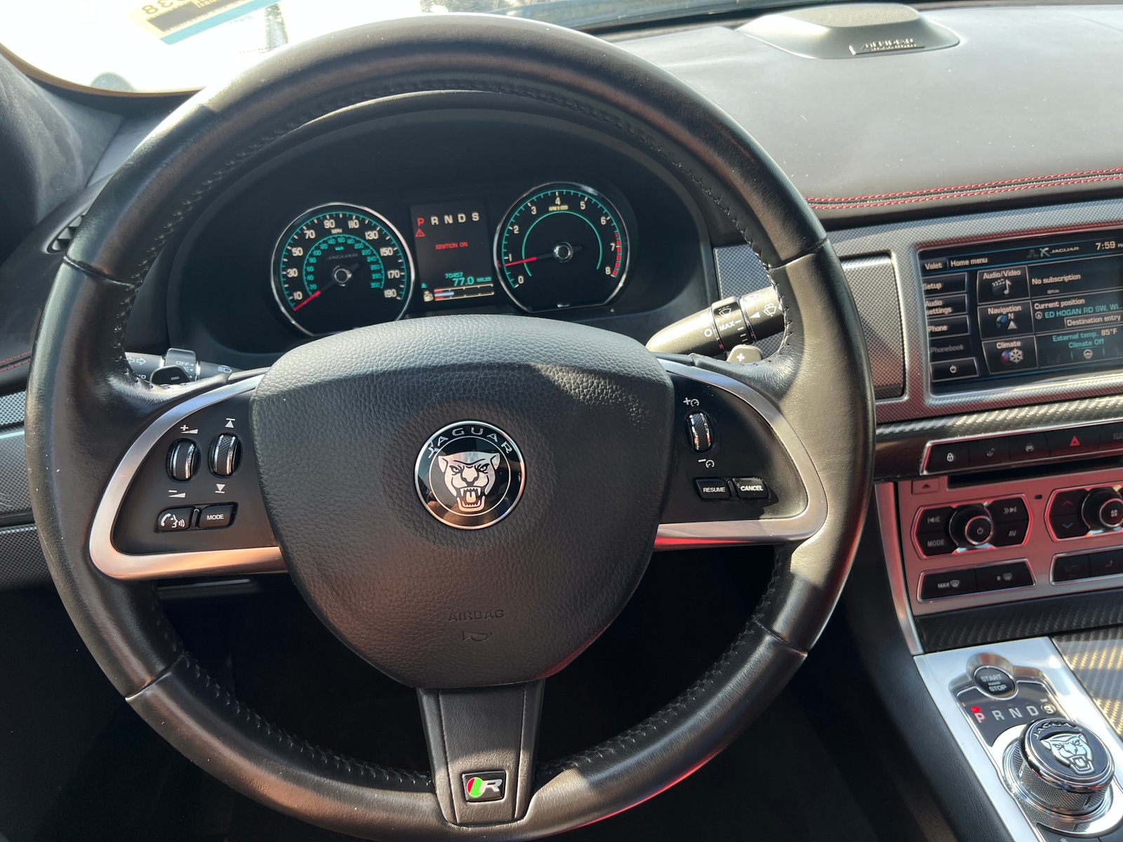 Thumbnail: 2015 Jaguar XF - 4