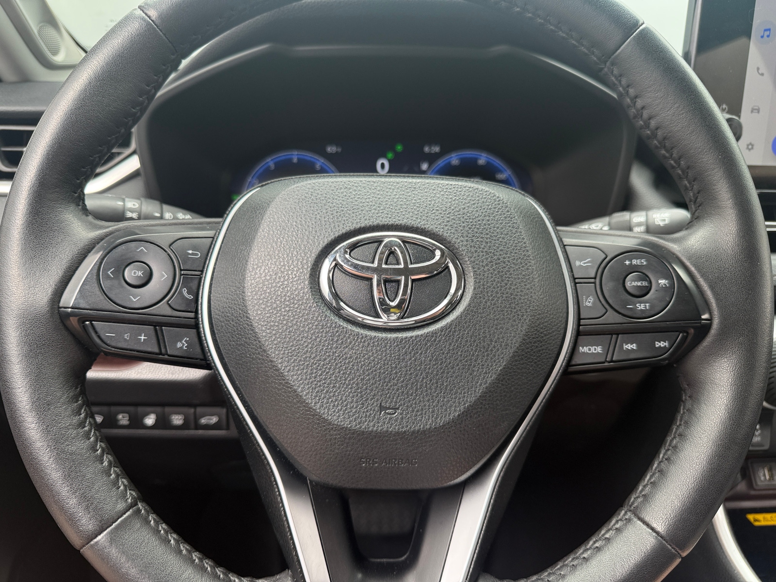 Thumbnail: 2025 Toyota RAV4 - 4