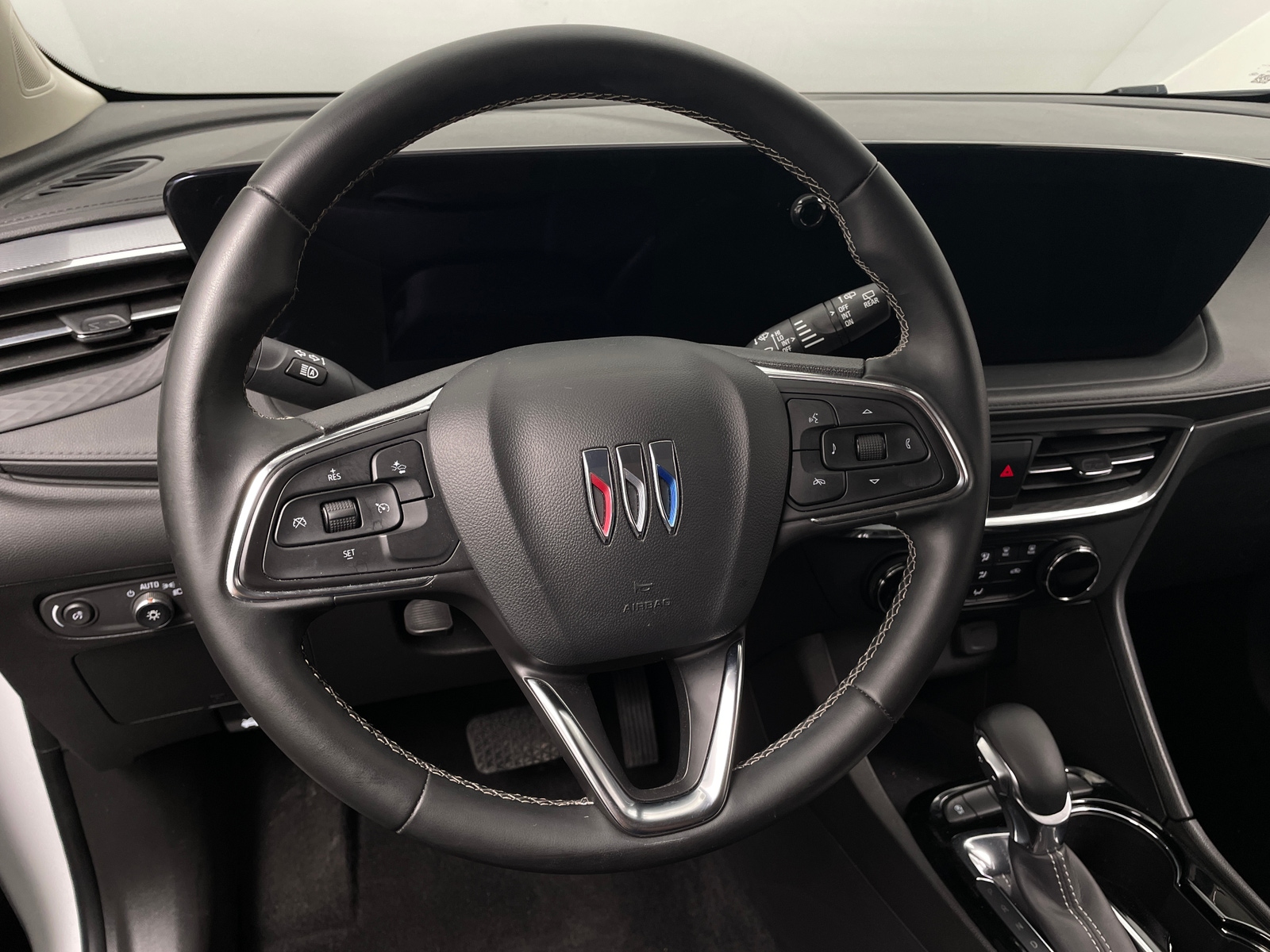Thumbnail: 2025 Buick Encore GX - 4