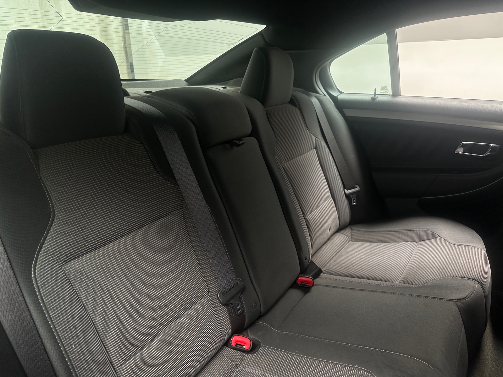 Thumbnail: 2015 Ford Taurus - 6