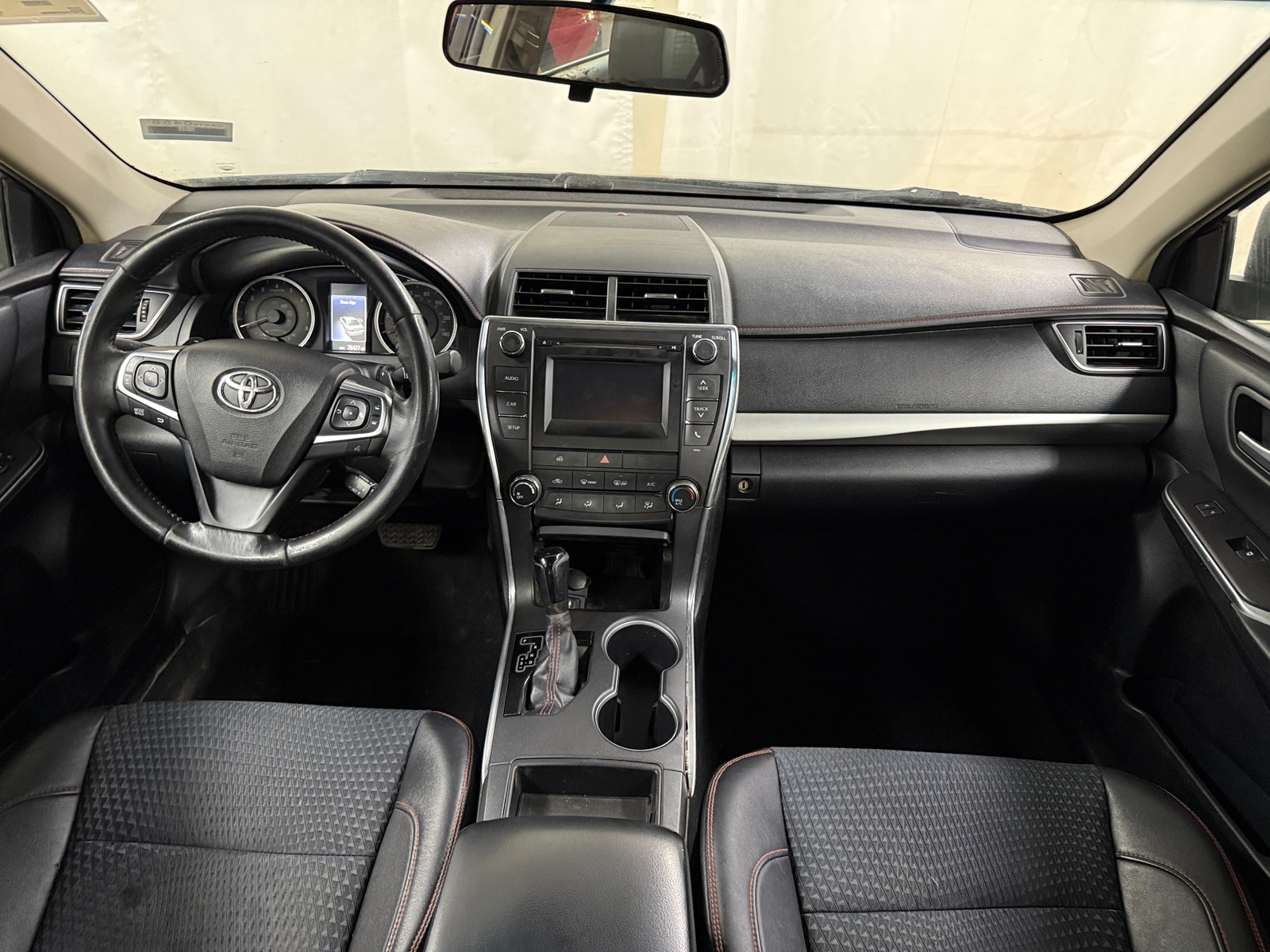 Thumbnail: 2015 Toyota Camry - 2