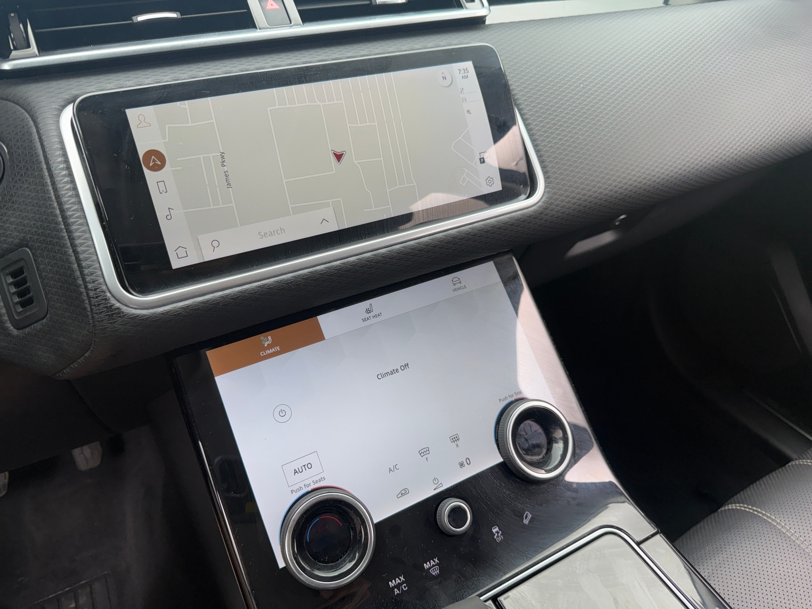 Thumbnail: 2023 Land Rover Range Rover Velar - 3