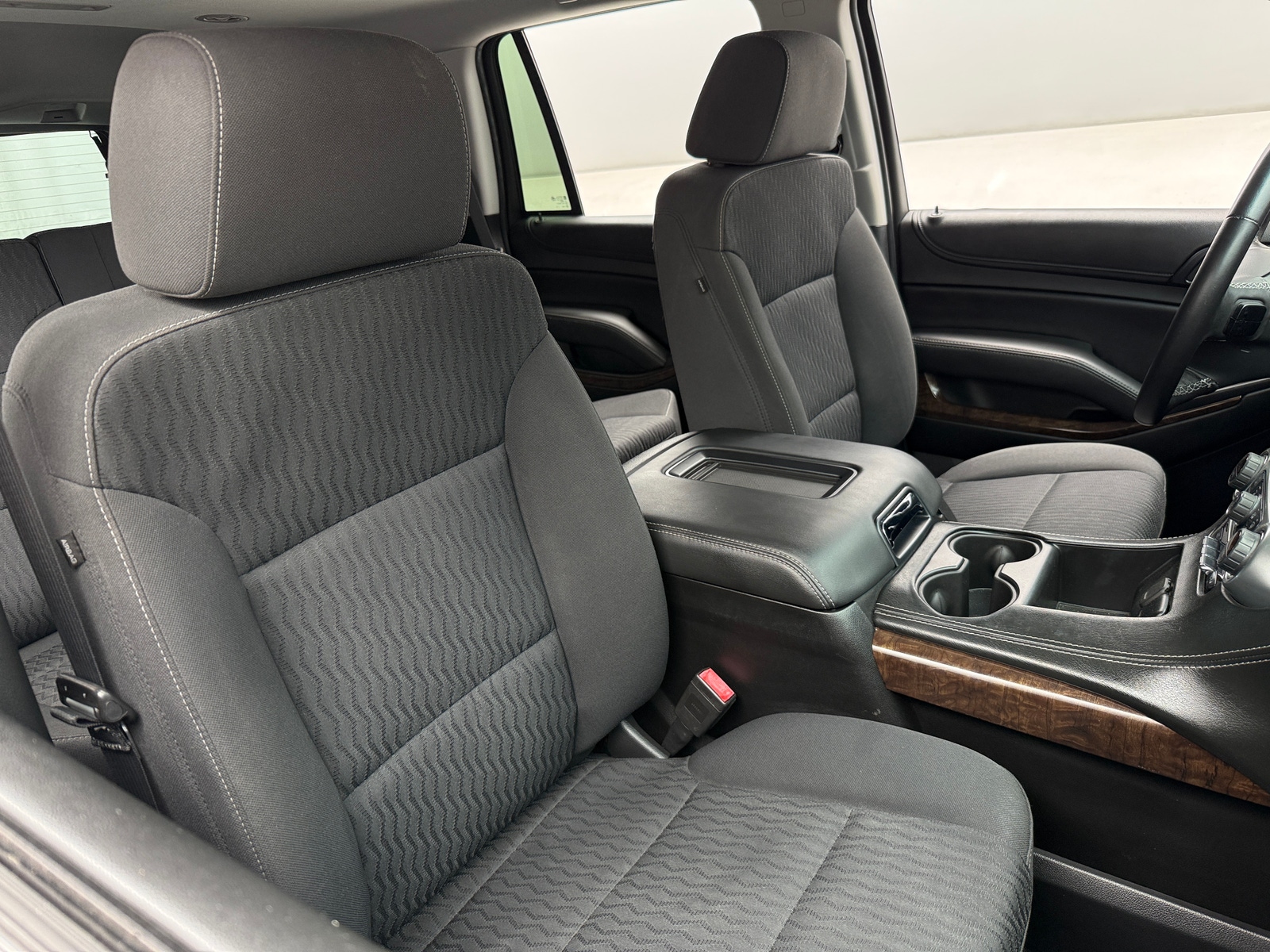 Thumbnail: 2018 Chevrolet Tahoe - 2