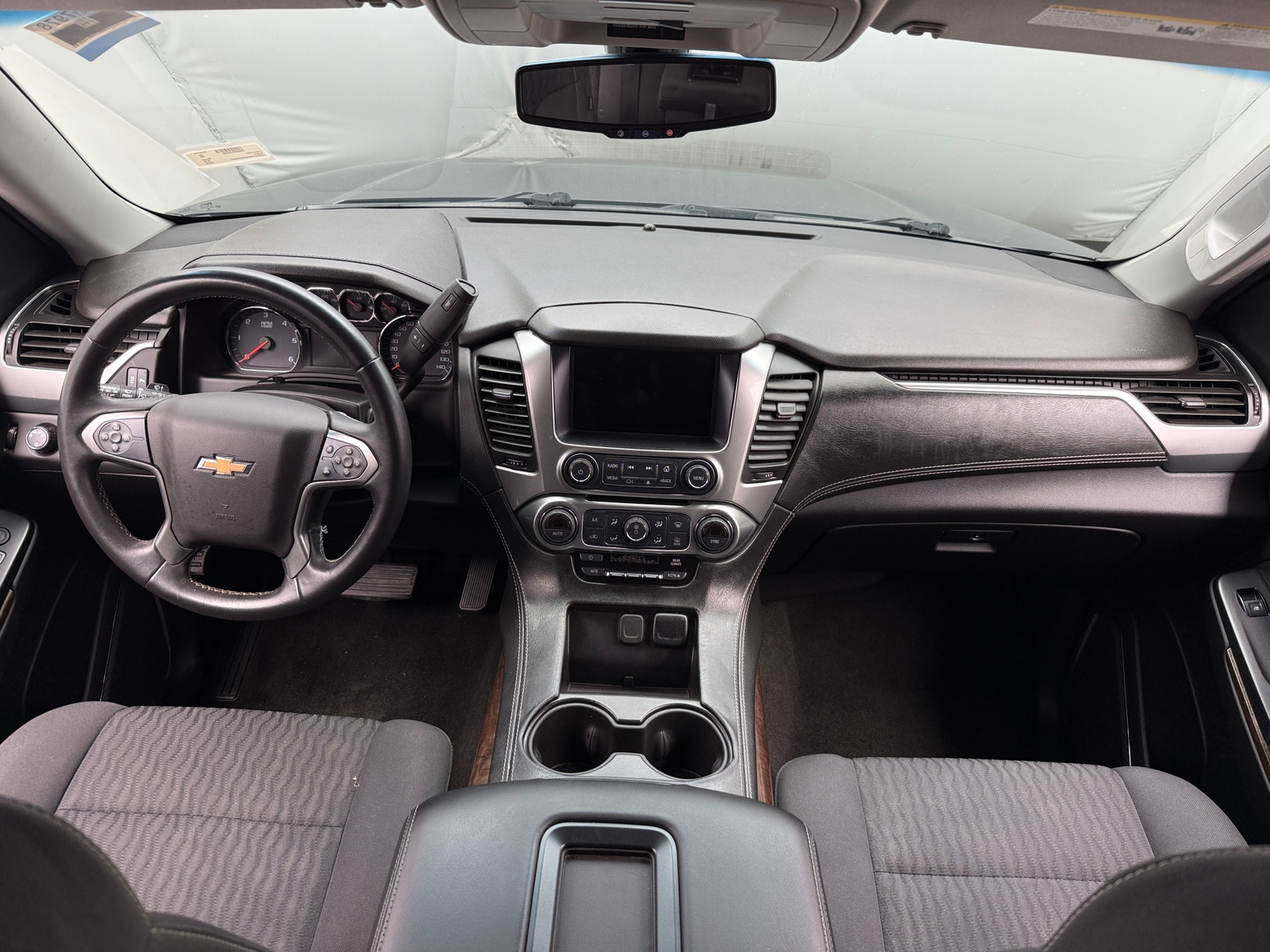Thumbnail: 2018 Chevrolet Tahoe - 3