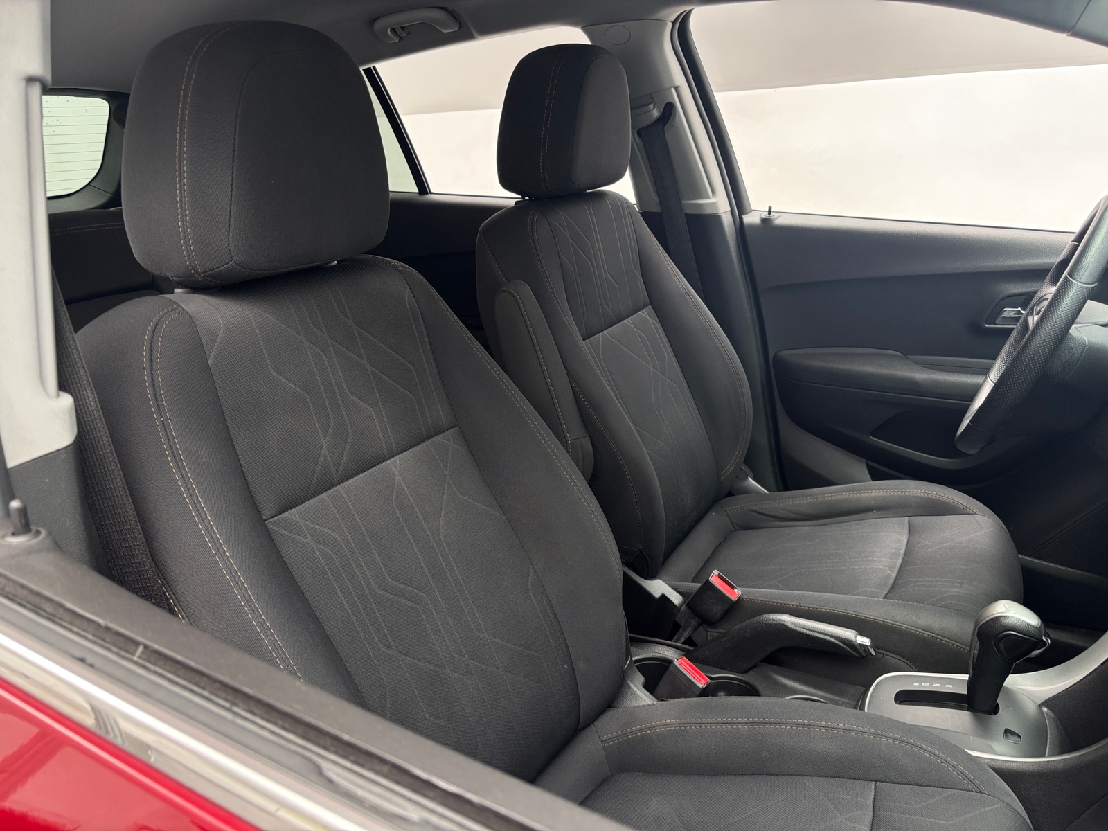 Thumbnail: 2018 Chevrolet Trax - 2