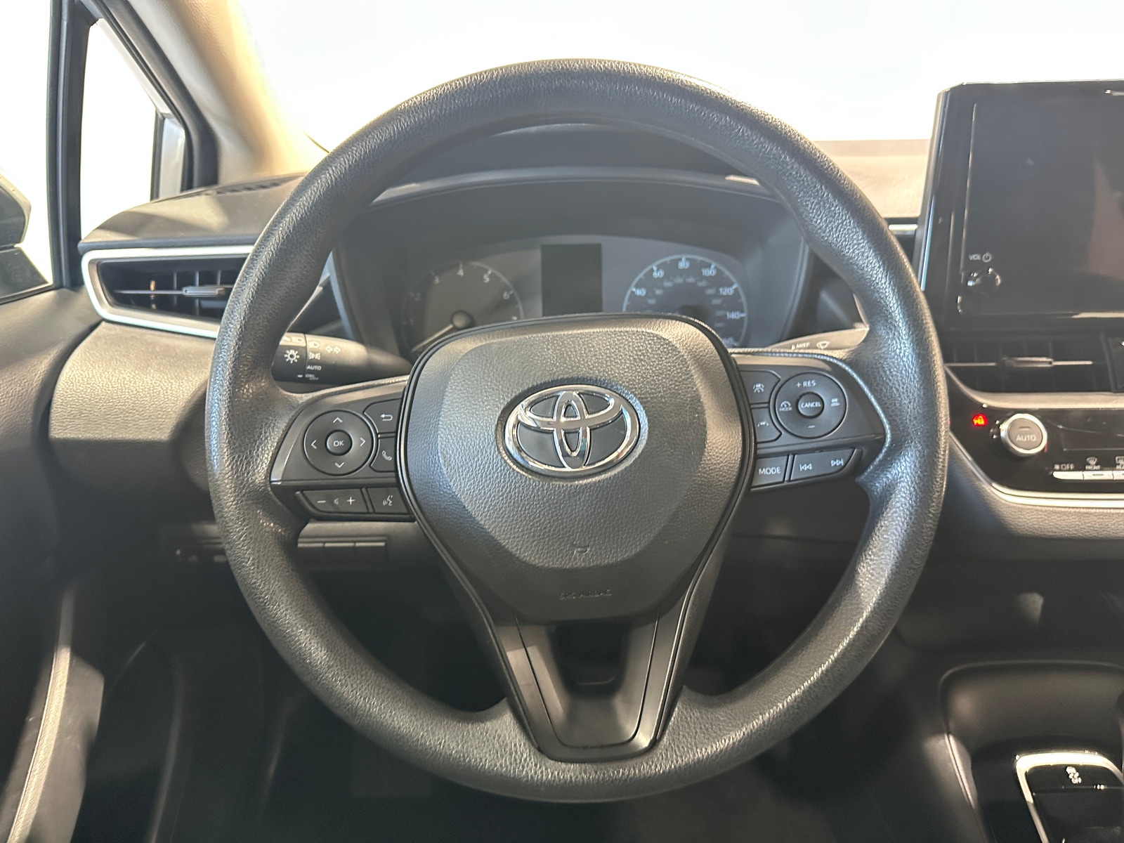 Thumbnail: 2024 Toyota Corolla - 5