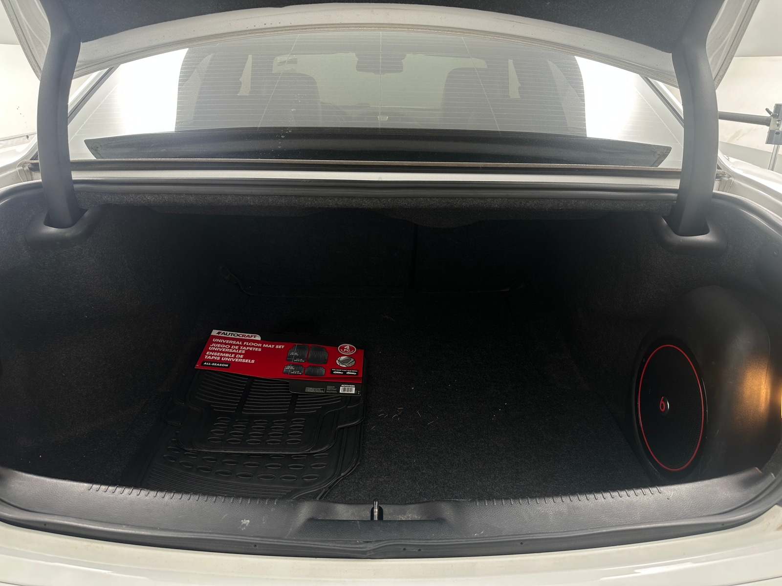 Thumbnail: 2015 Chrysler 300 - 6