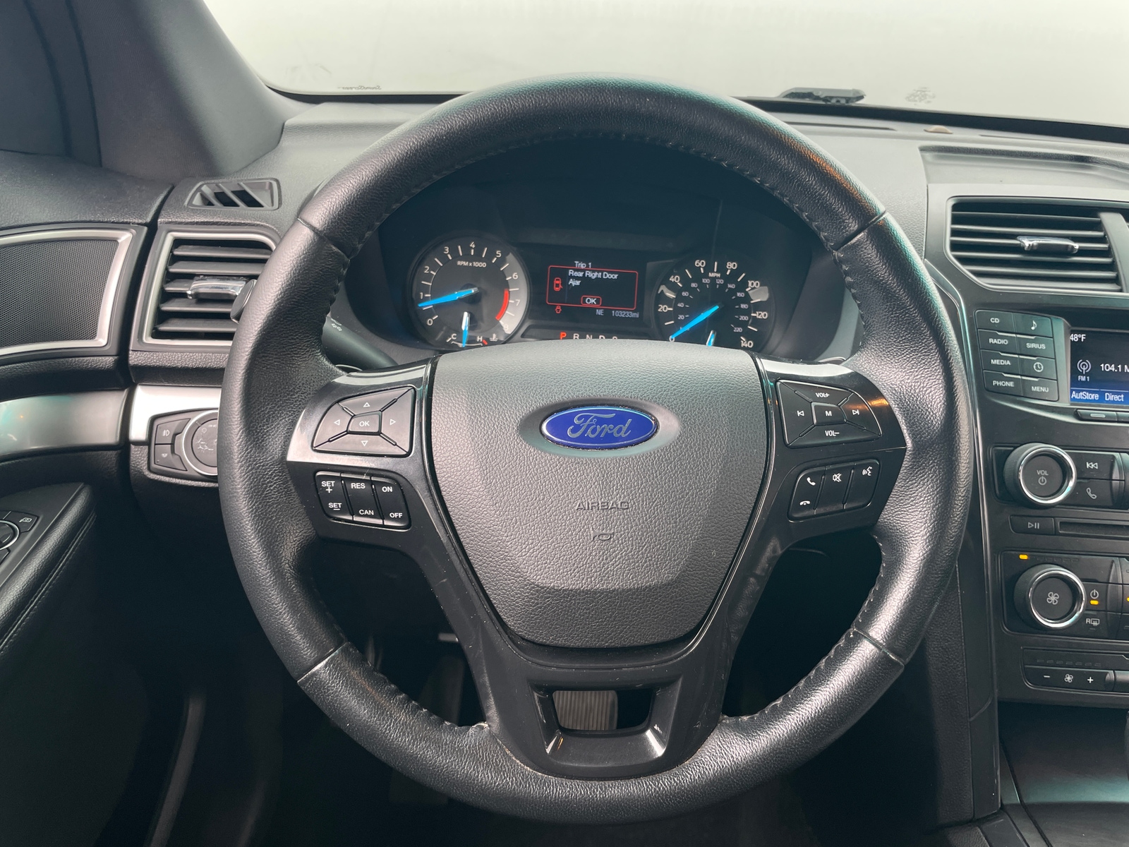 Thumbnail: 2017 Ford Explorer - 5