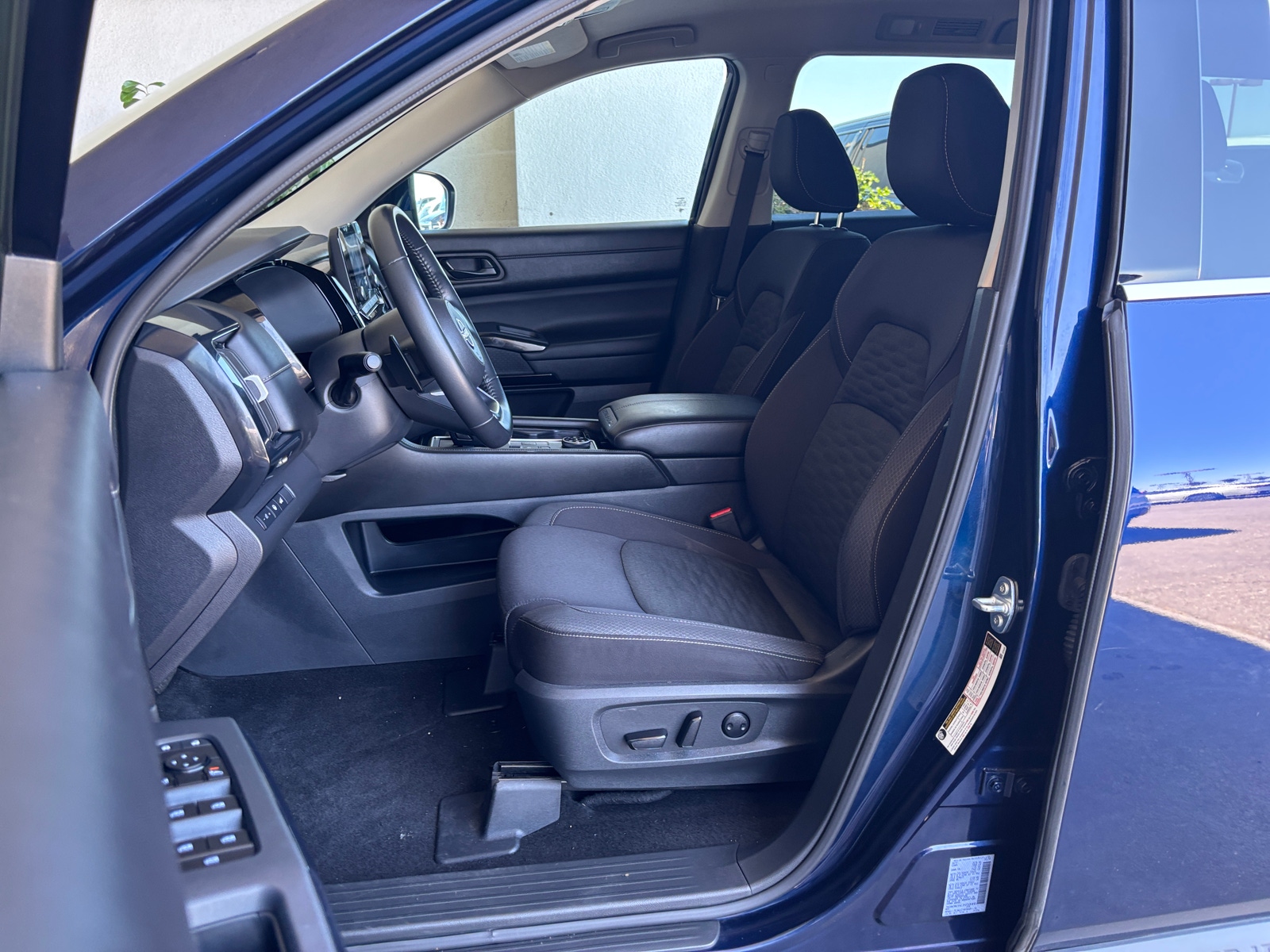 Thumbnail: 2025 Nissan Pathfinder - 2