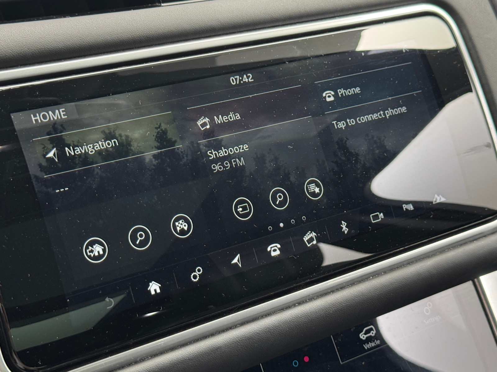 Thumbnail: 2019 Land Rover Range Rover Sport - 3