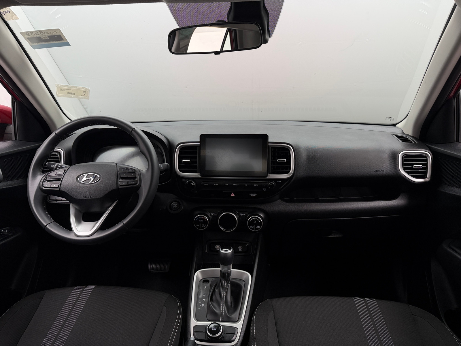 Thumbnail: 2025 Hyundai Venue - 3