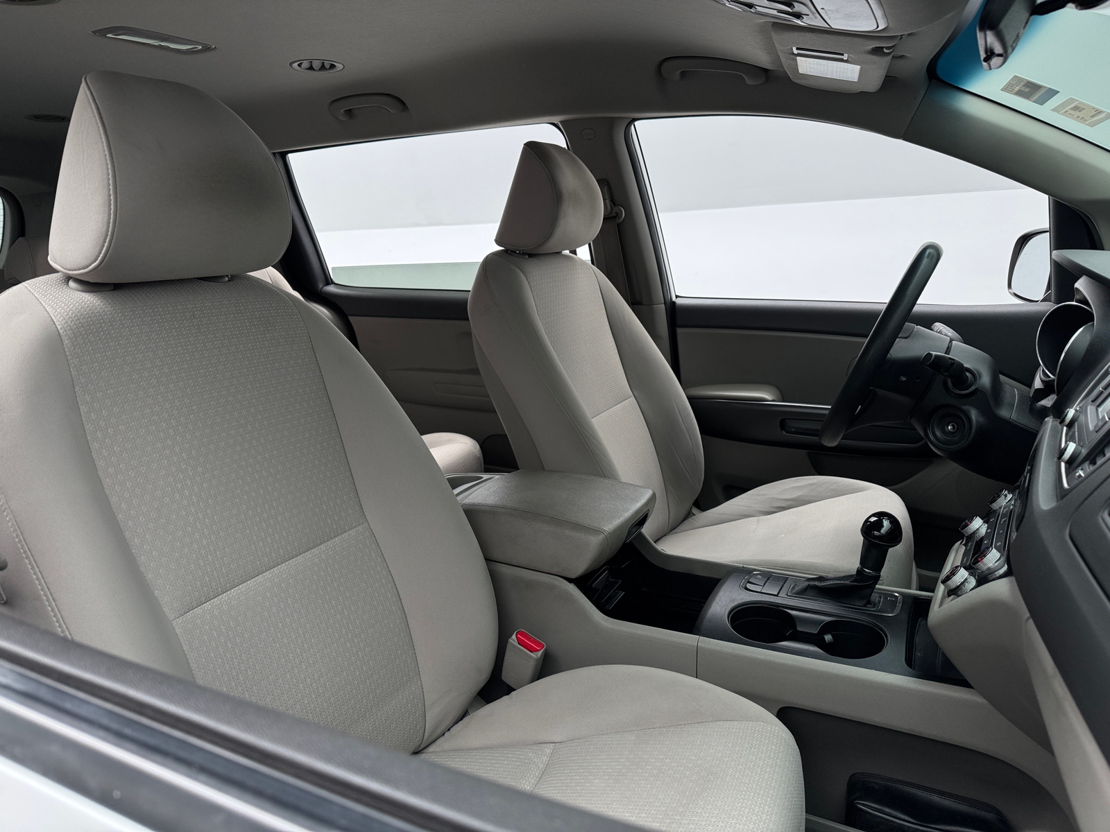 Thumbnail: 2017 Kia Sedona - 2