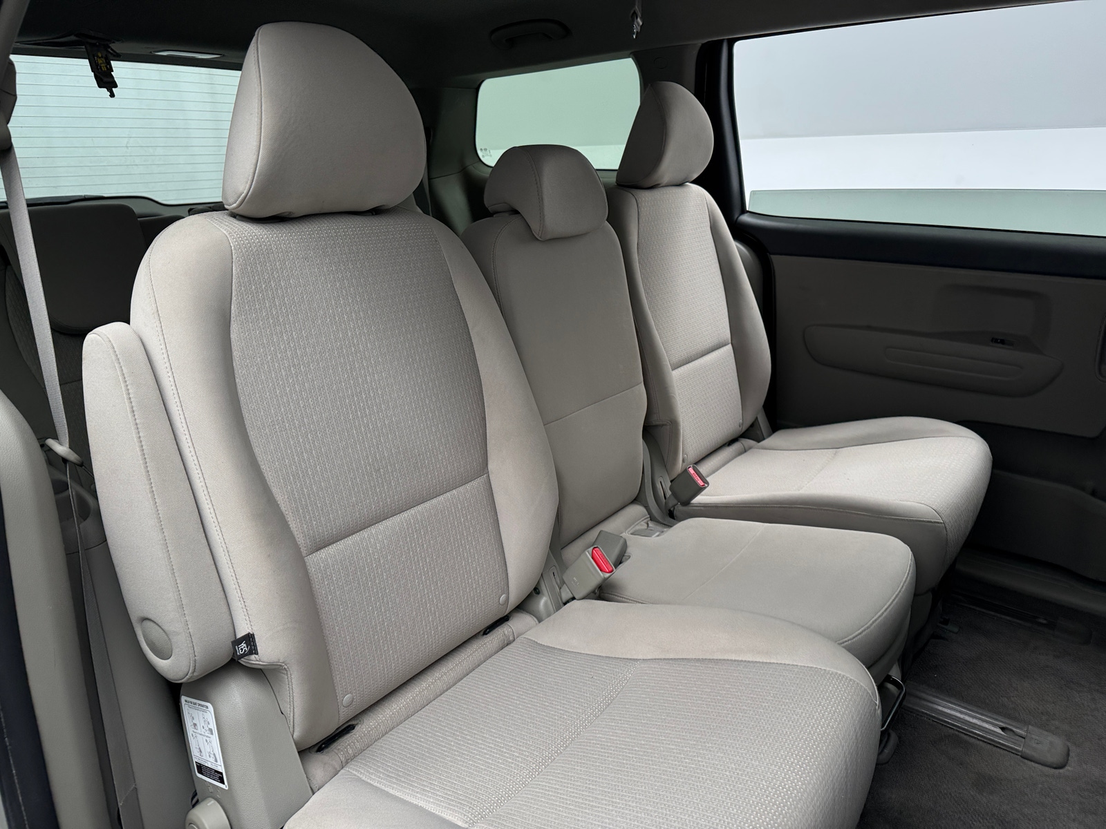 Thumbnail: 2017 Kia Sedona - 6
