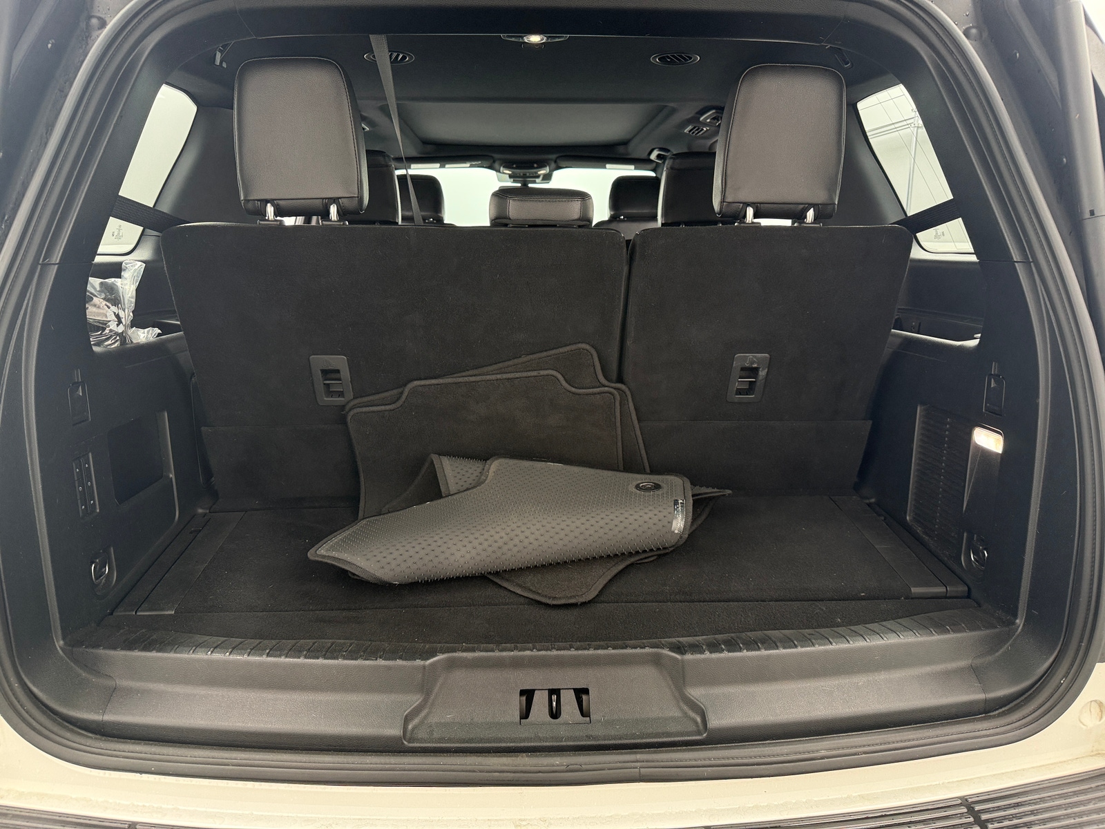 Thumbnail: 2021 Ford Expedition - 6