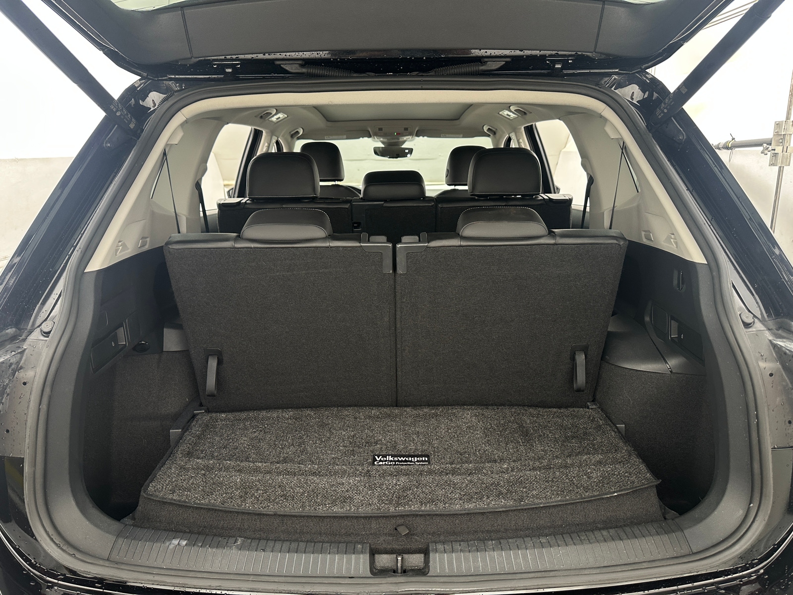 Thumbnail: 2022 Volkswagen Tiguan - 6