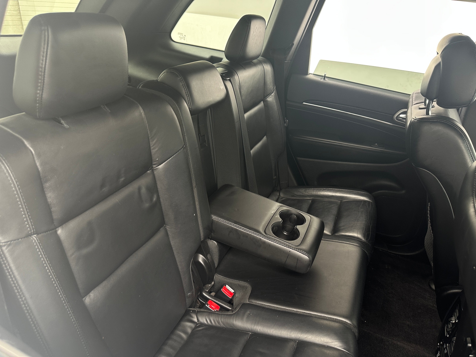 Thumbnail: 2018 Jeep Grand Cherokee - 5