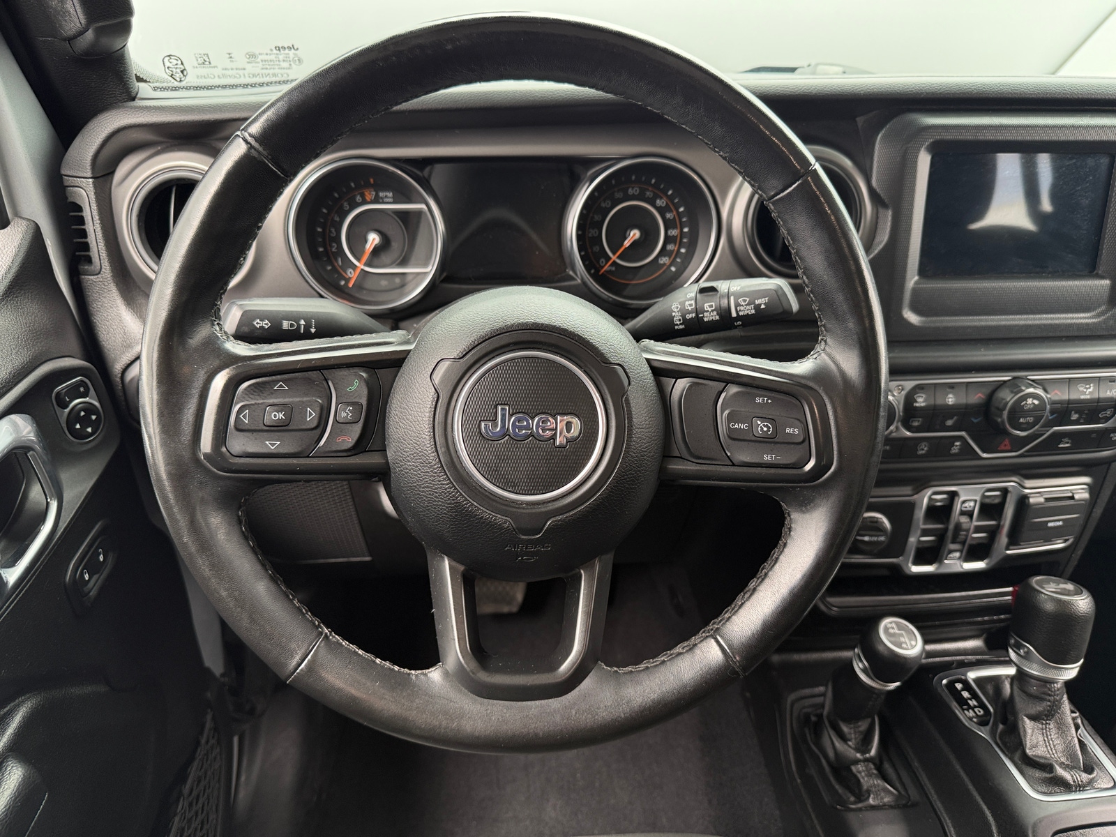 Thumbnail: 2022 Jeep Wrangler - 5