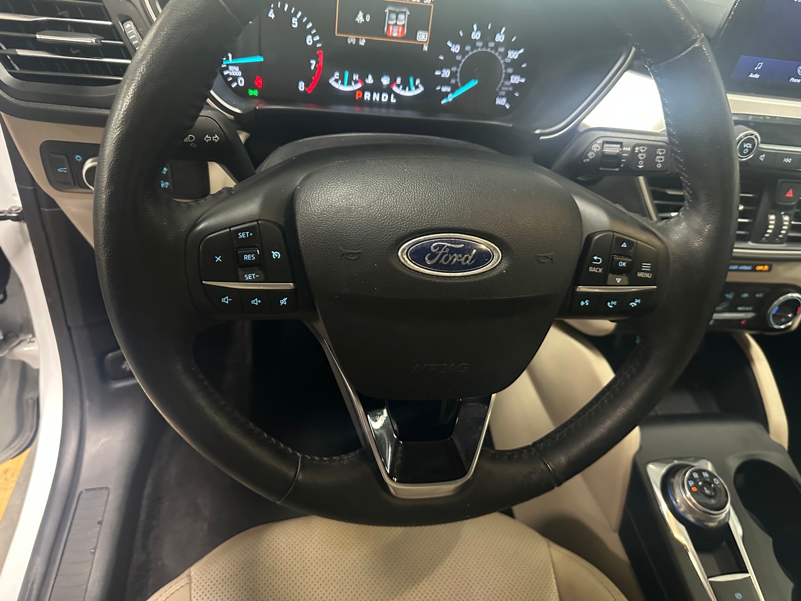 Thumbnail: 2020 Ford Escape - 4