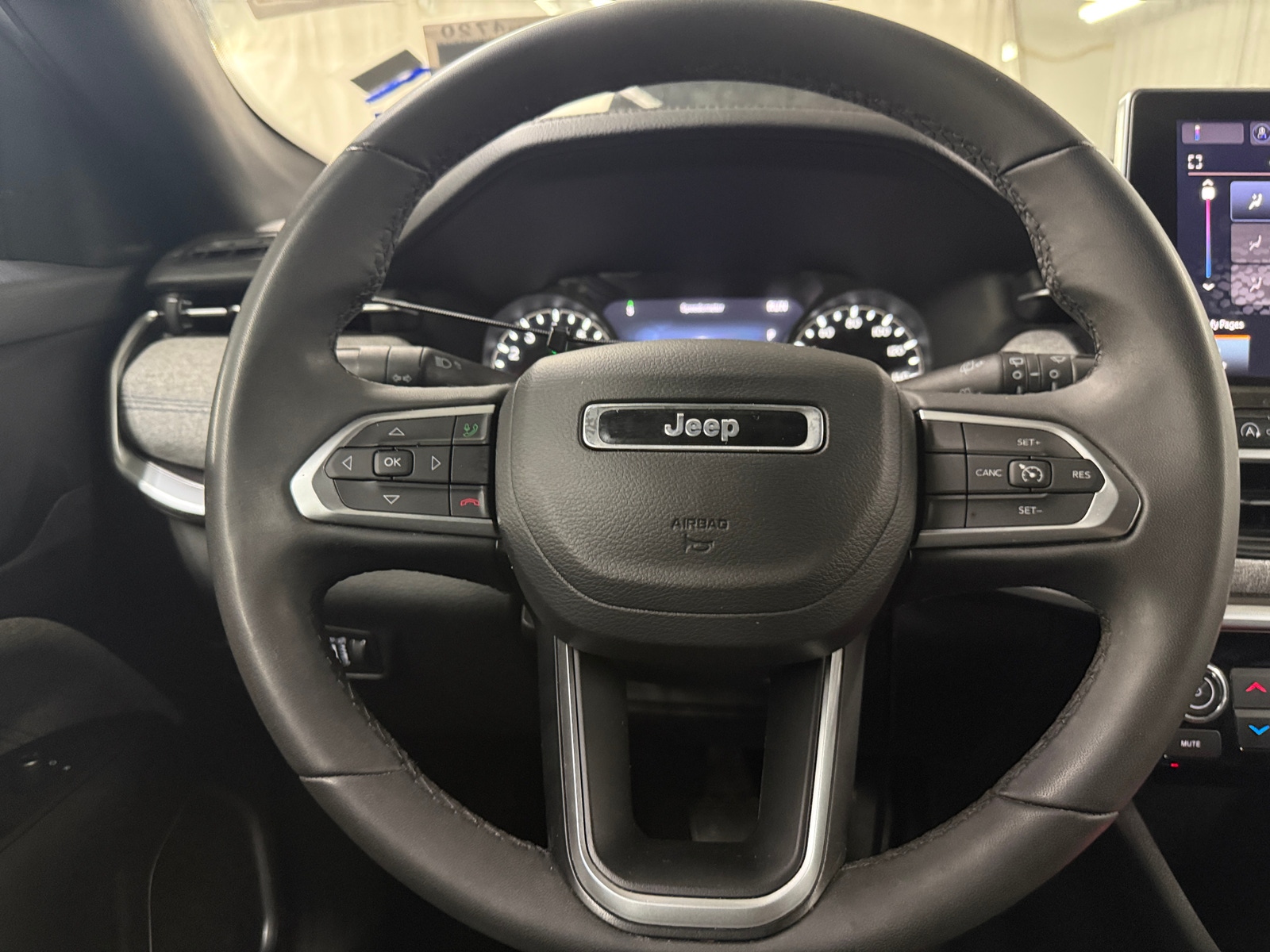 Thumbnail: 2024 Jeep Compass - 5