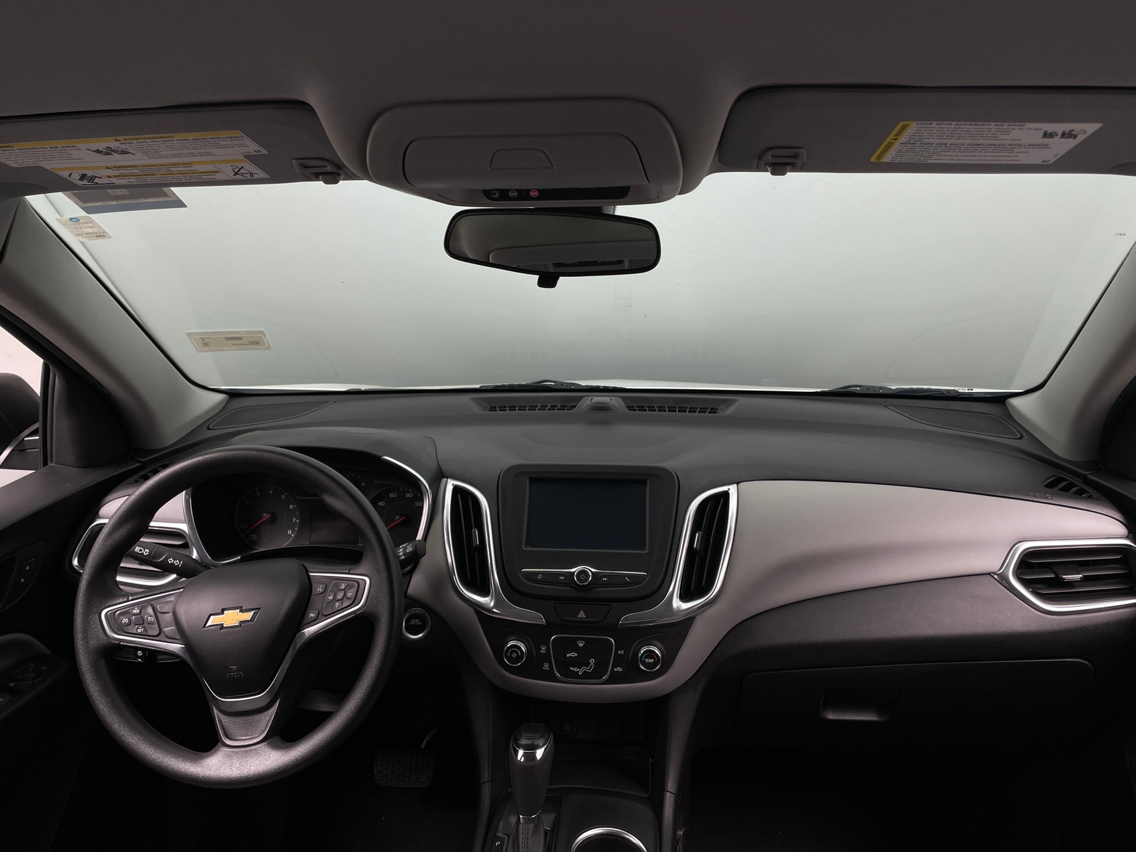 Thumbnail: 2018 Chevrolet Equinox - 3