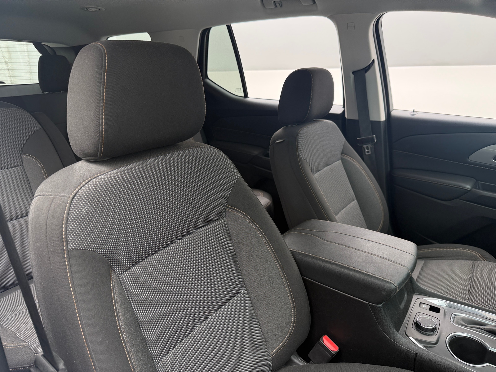 Thumbnail: 2021 Chevrolet Traverse - 2