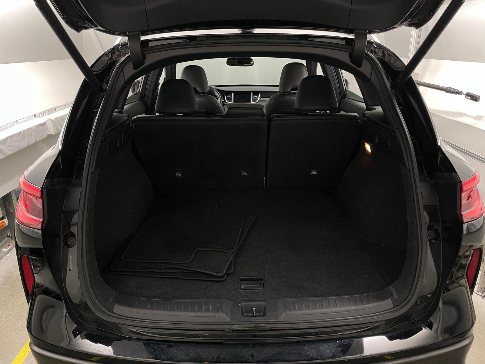 Thumbnail: 2021 INFINITI QX50 - 6