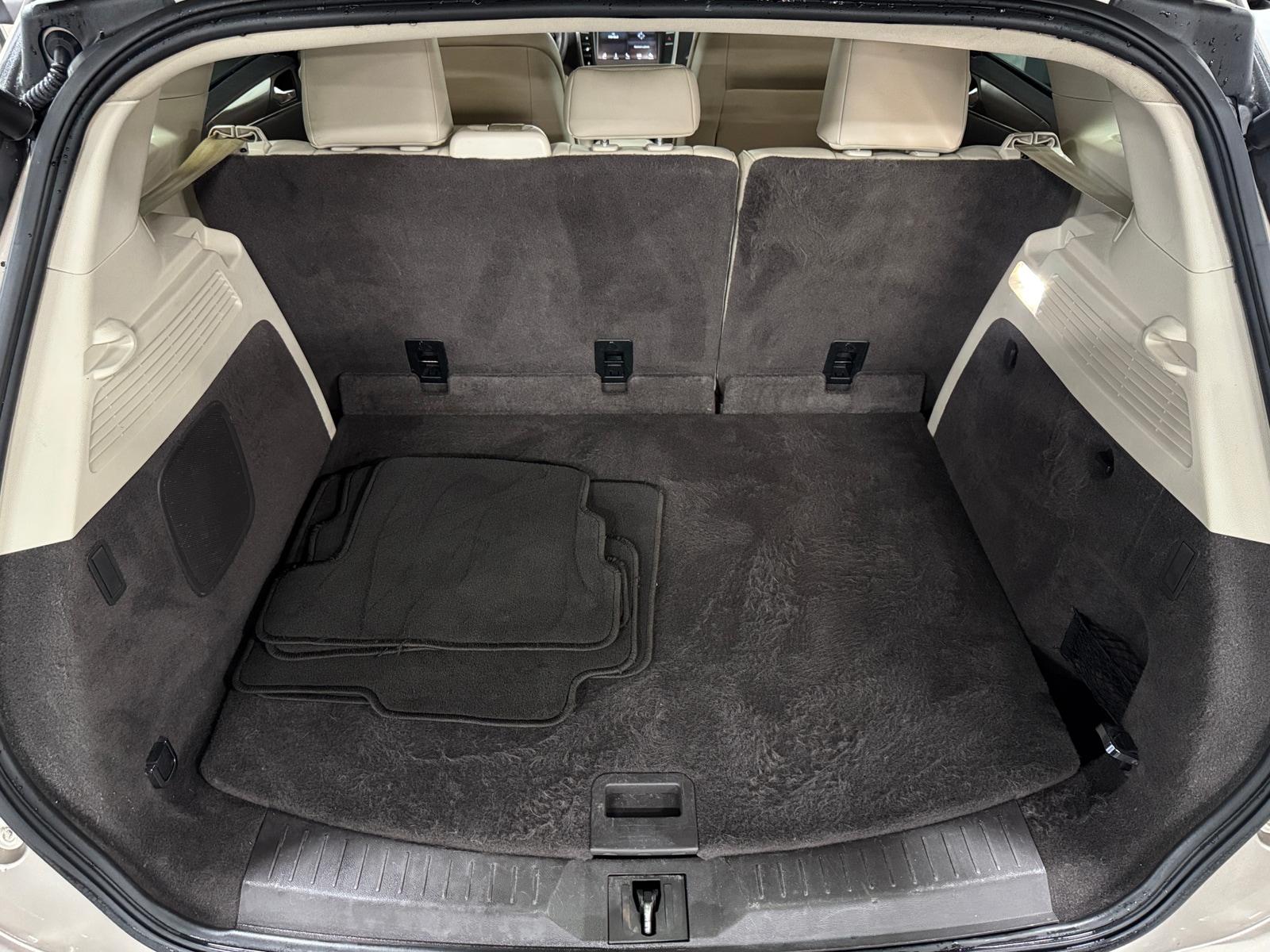 Thumbnail: 2019 Lincoln MKC - 6