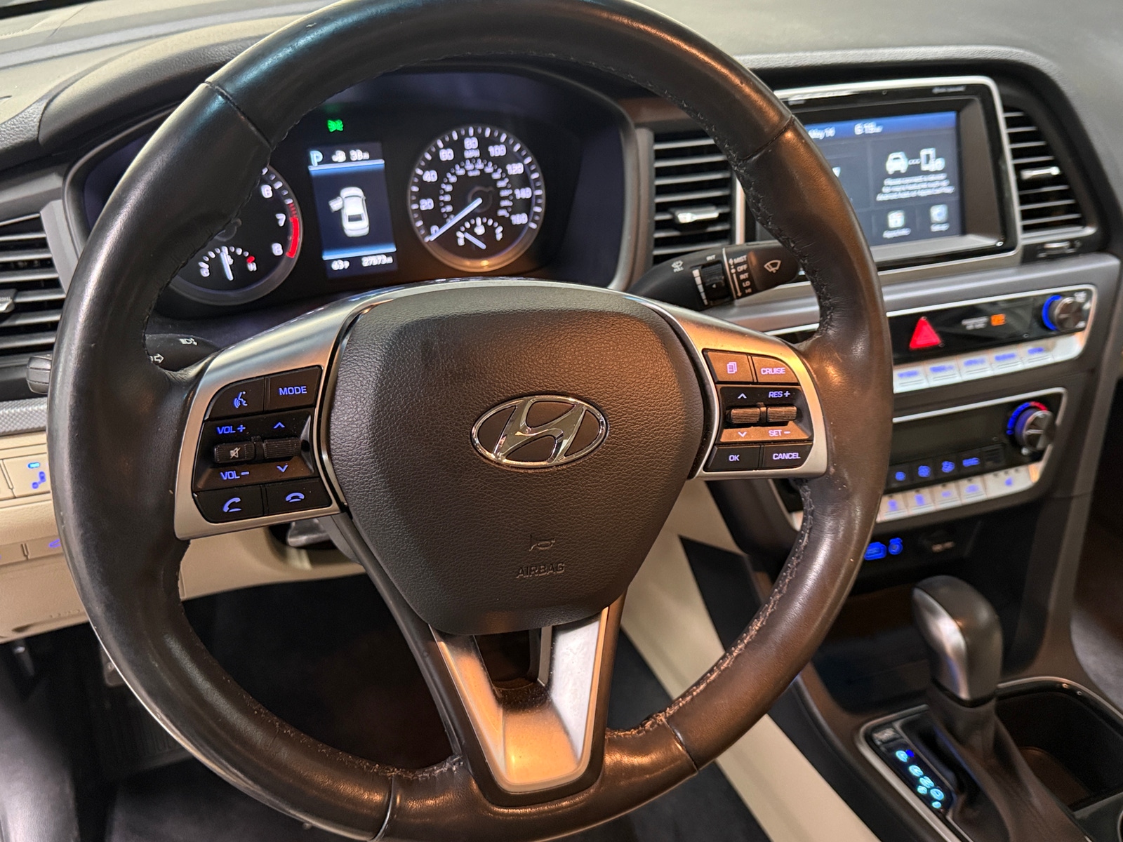 Thumbnail: 2019 Hyundai Sonata - 5