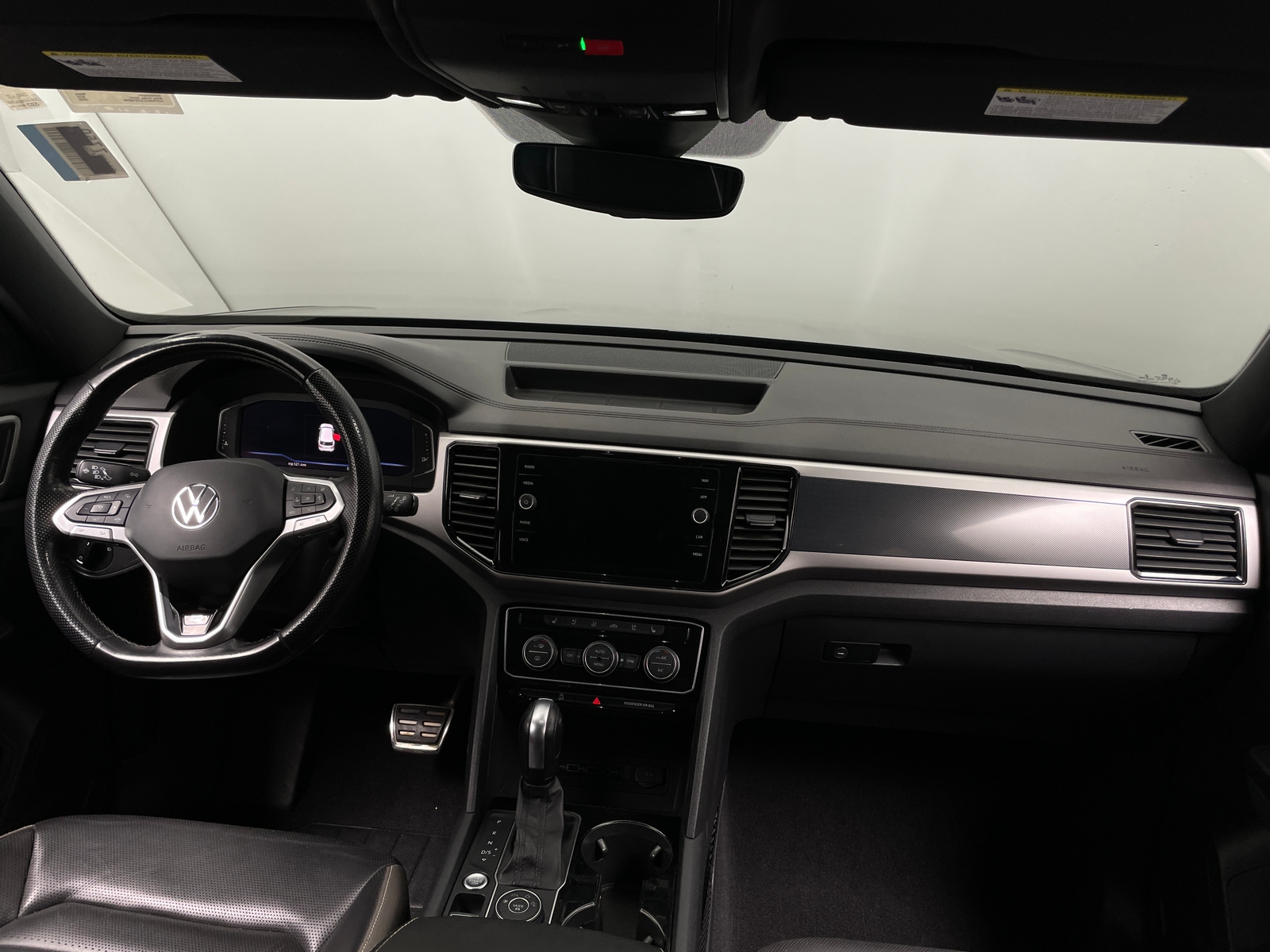 Thumbnail: 2020 Volkswagen Atlas - 2